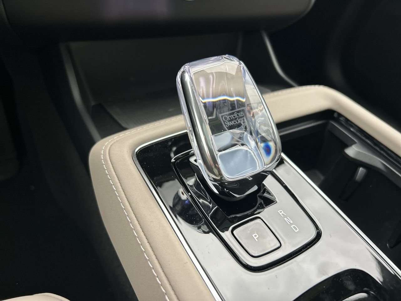 2026 Volvo XC90 Plus 7-Seater (Dark Theme) Rear Camera Washer | Ha thumb 28