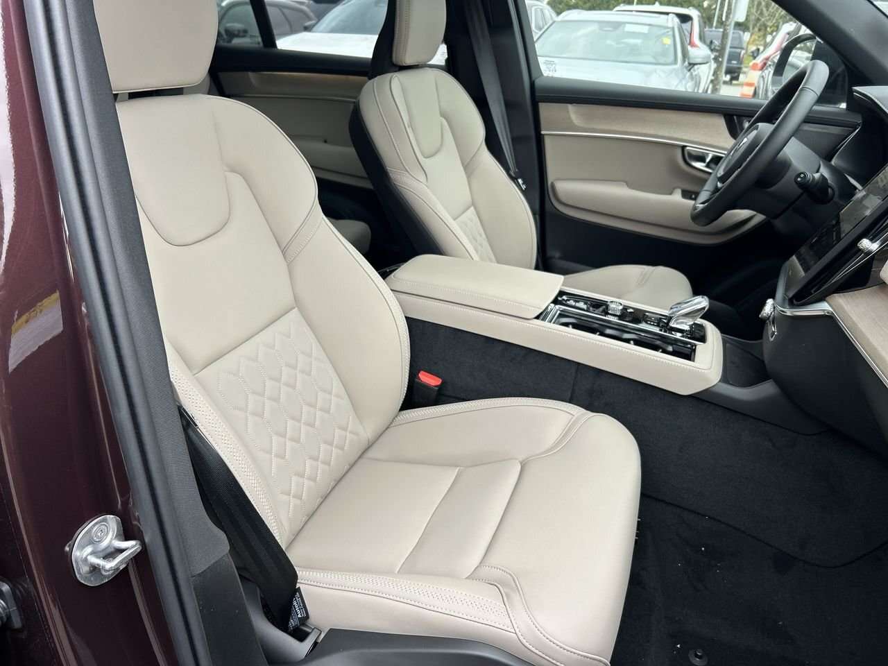 2026 Volvo XC90 Plus 7-Seater (Dark Theme) Rear Camera Washer | Ha thumb 33