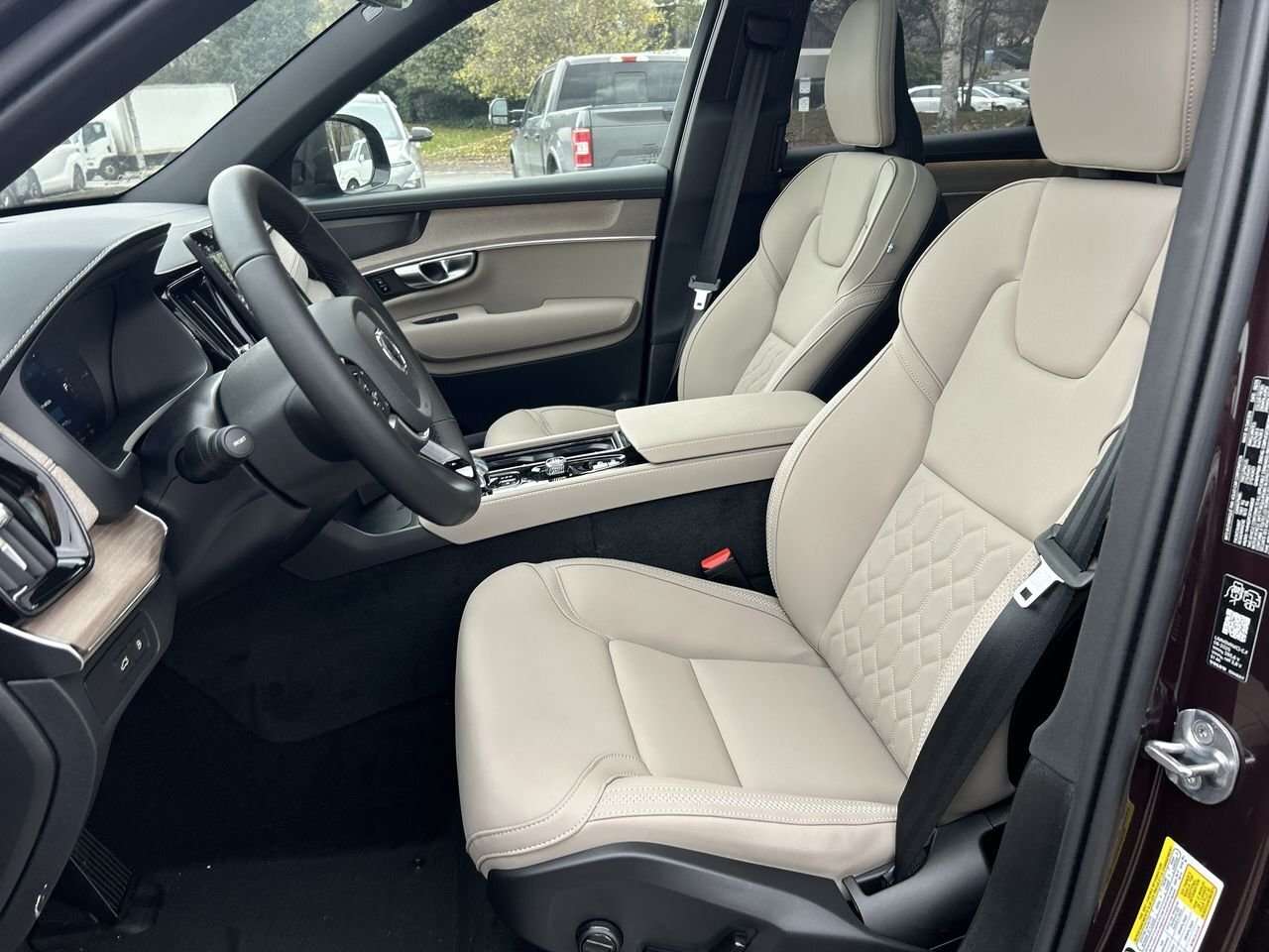 2026 Volvo XC90 Plus 7-Seater (Dark Theme) Rear Camera Washer | Ha thumb 19