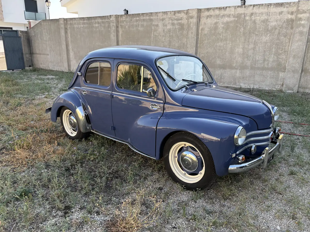 Renault R-4CV Del 1958 Totalmente Restaurado ITV Al Dia, foto 1