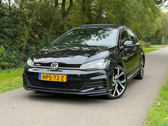 Volkswagen Golf GTD 2.0 TDI | " 92.000 " KM + Pano + Keyless Nu € 18.7