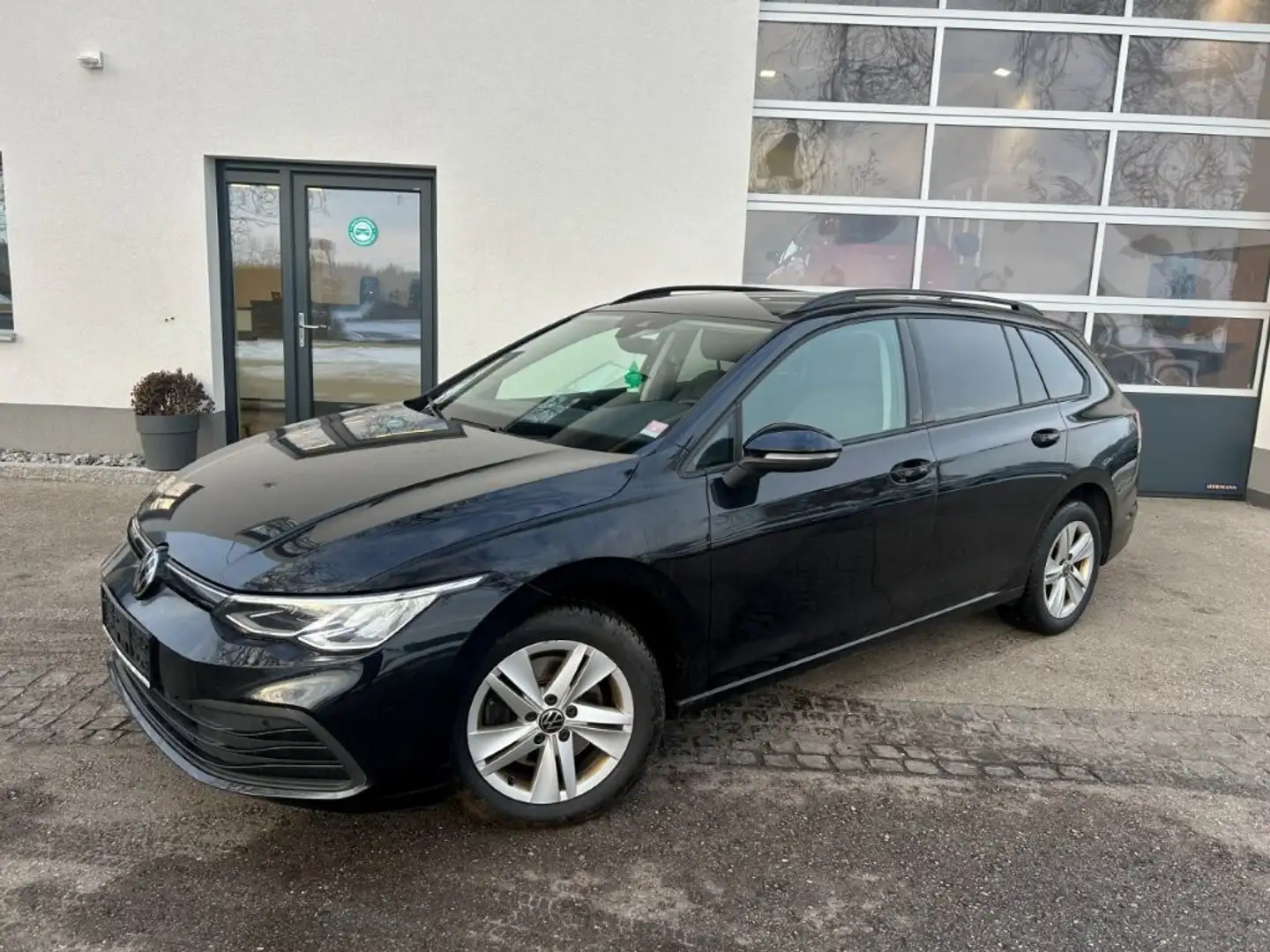 Volkswagen Golf Variant 2,0 TDI DSG*SZH*NAVI*LED* Schwarz - 1