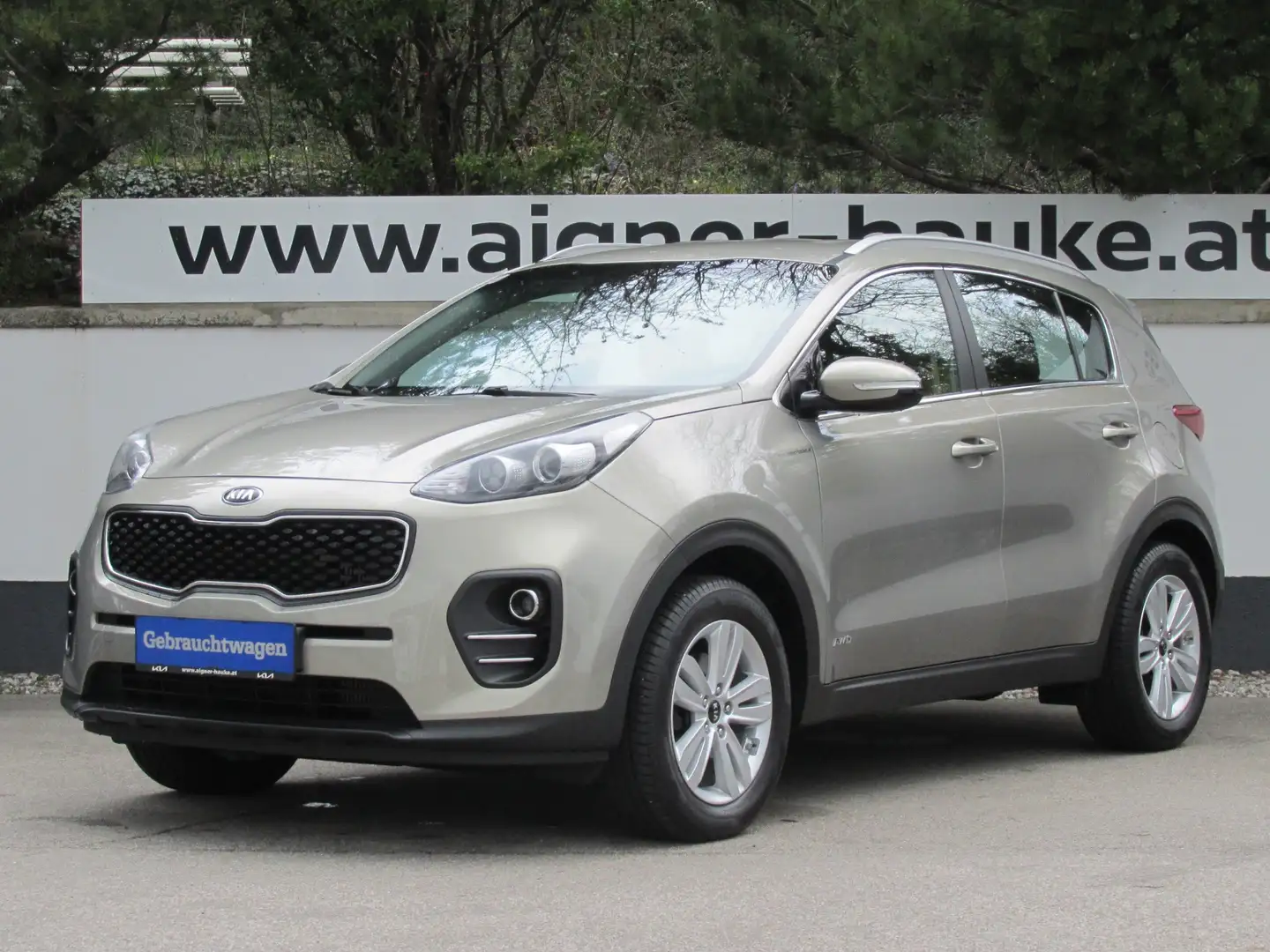 Kia Sportage 2,0 CRDI AWD Silber Gris - 1