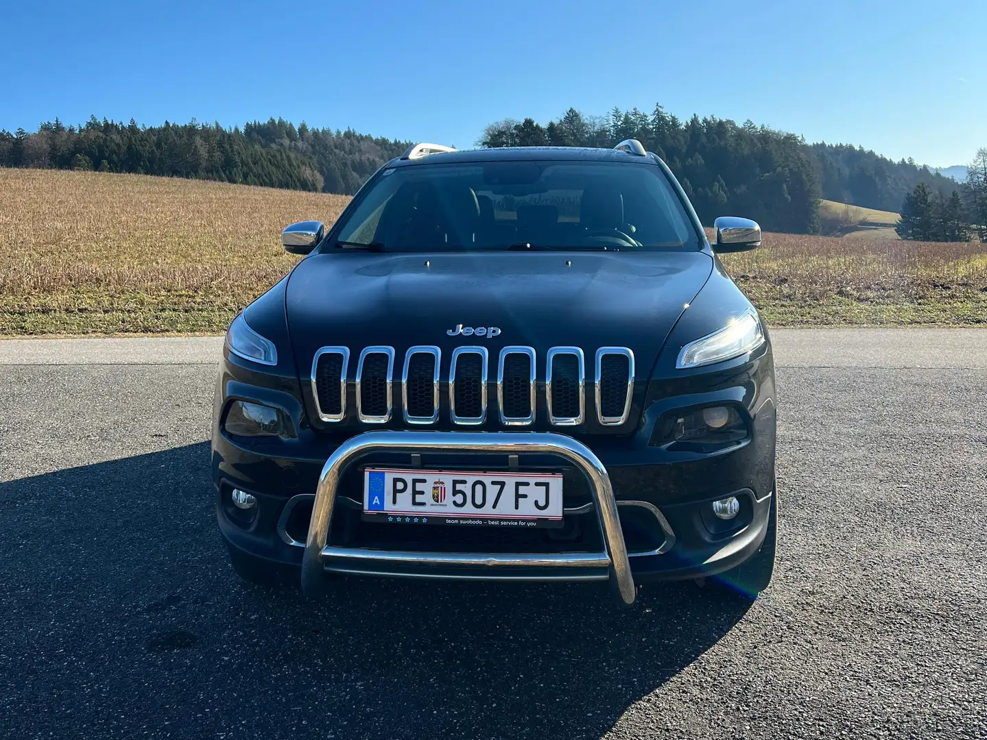 Jeep Cherokee Cherokee 2,0 MultiJet II AWD Limited Aut. Limited Schwarz - 2