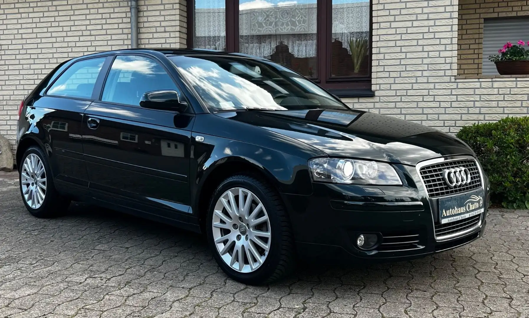 Audi A3 1.8 TFSI Leder, Automatik, Xenon, Navi Vert - 1