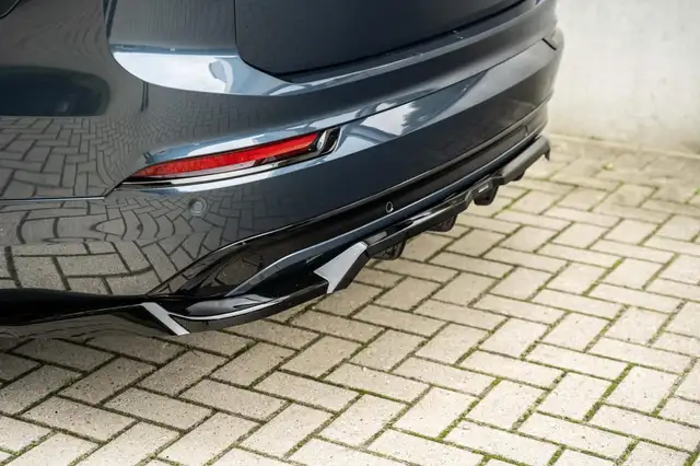 Volvo XC90 view 20