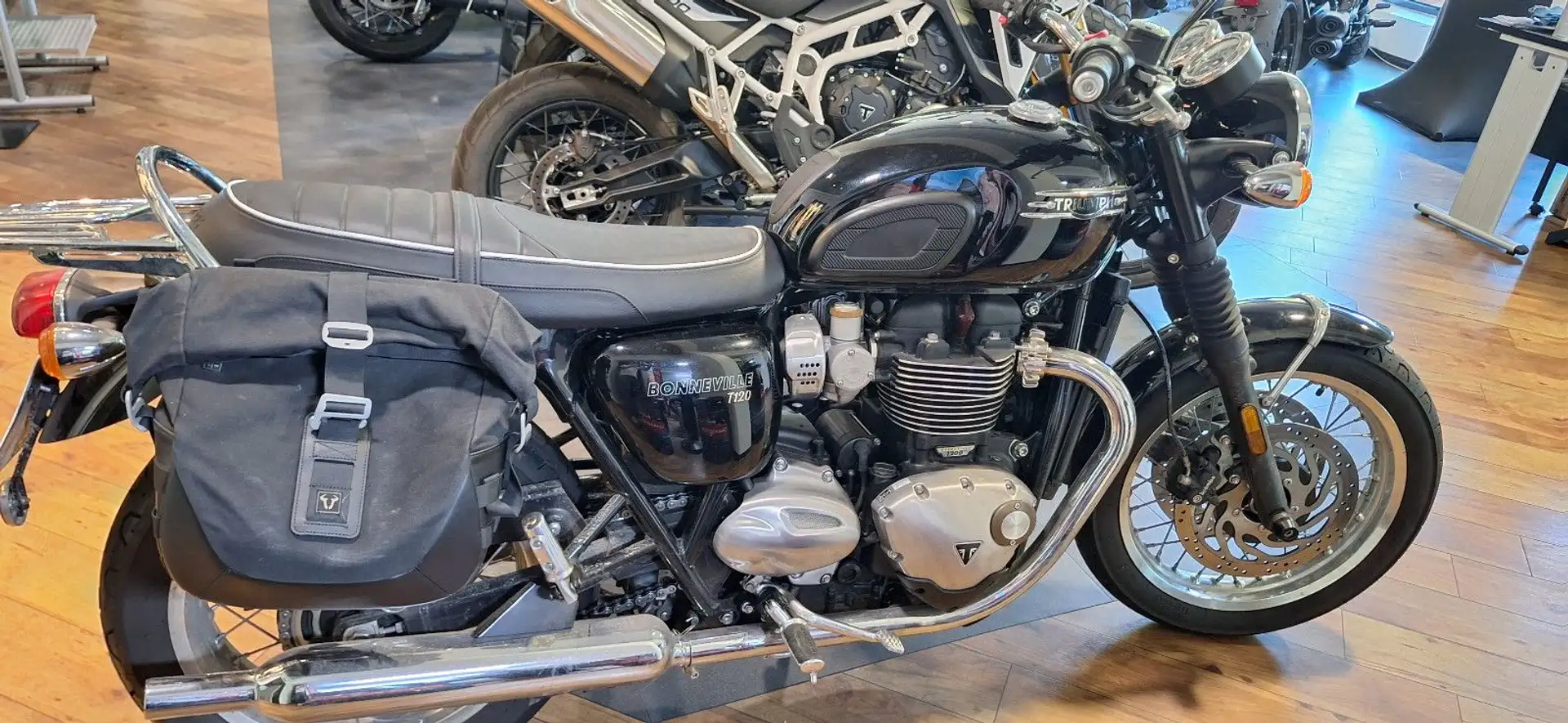 Triumph Bonneville T120 NEUZUGANG IM KUNDENAUFTRAG Noir - 1