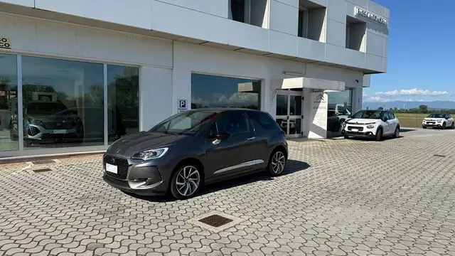 DS Automobiles DS 3 BlueHDi 75 Sport Chic