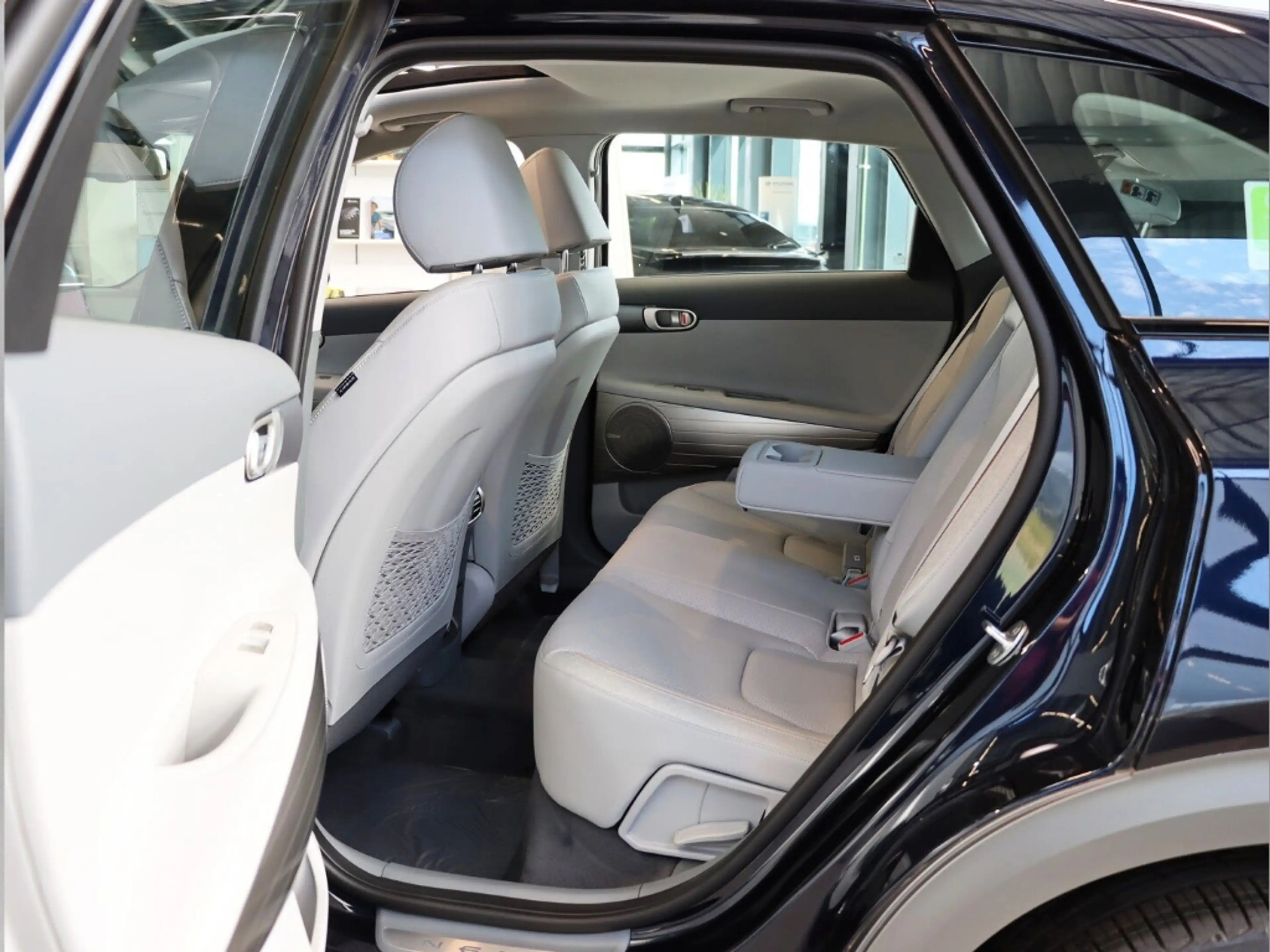 Hyundai NEXO Prime mit Schiebedach - DRESEN SONDERAKTION — photo 14