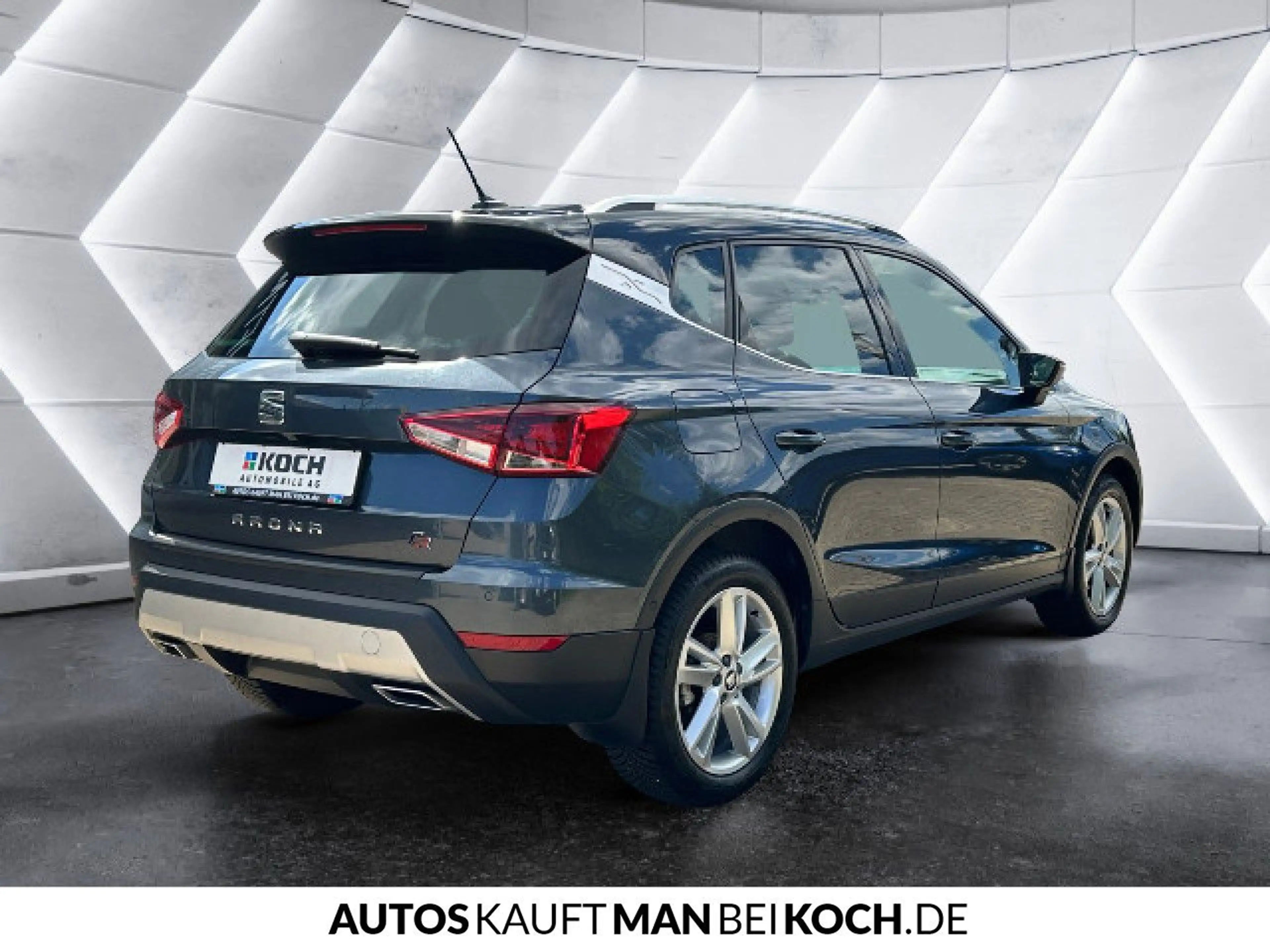 SEAT Arona 1.5 TSI FR 6GANG LED PDC KLIMA NAVI — photo 5