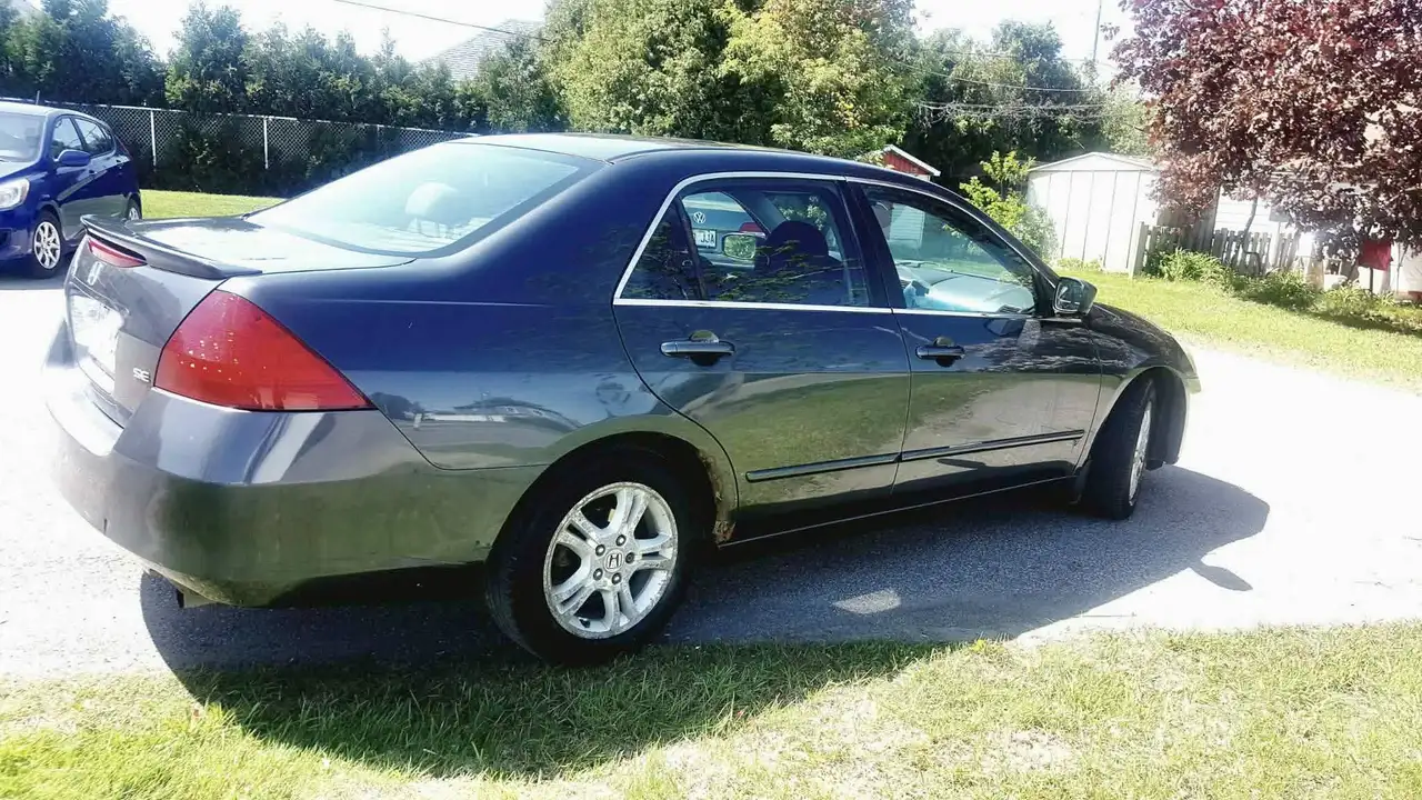 Honda Accord снимка Honda Accord