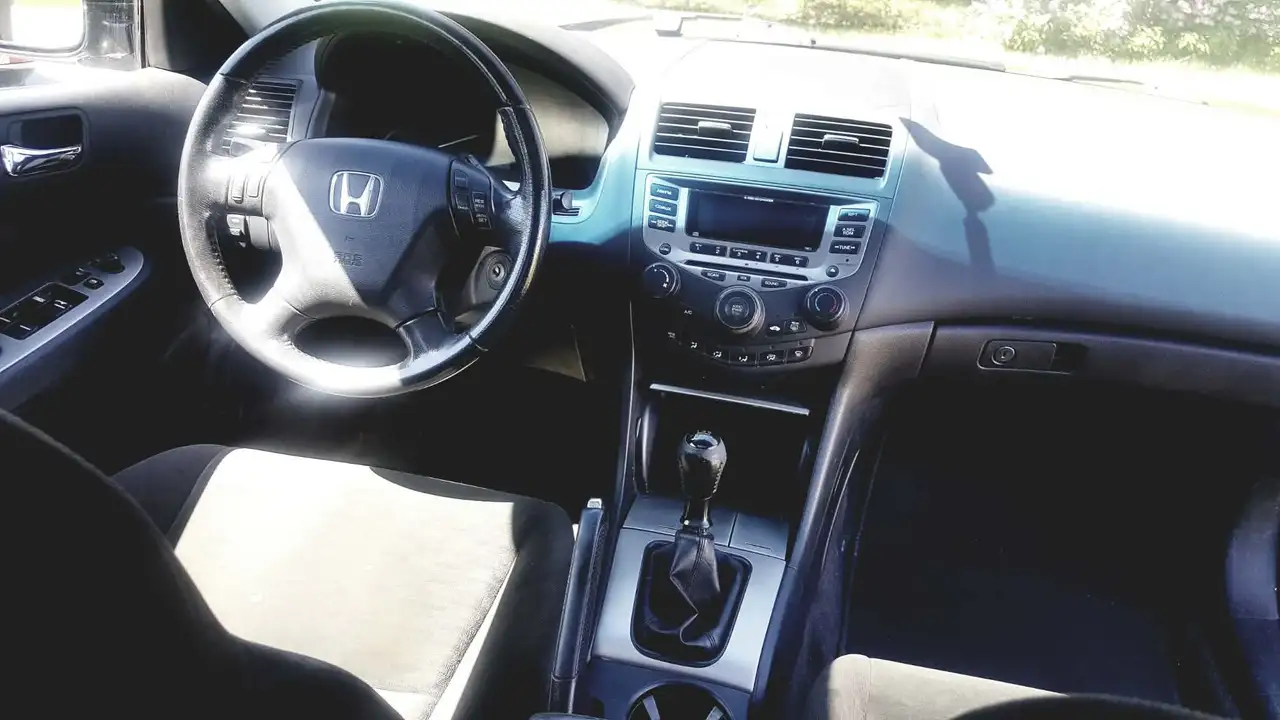 Honda Accord снимка Honda Accord