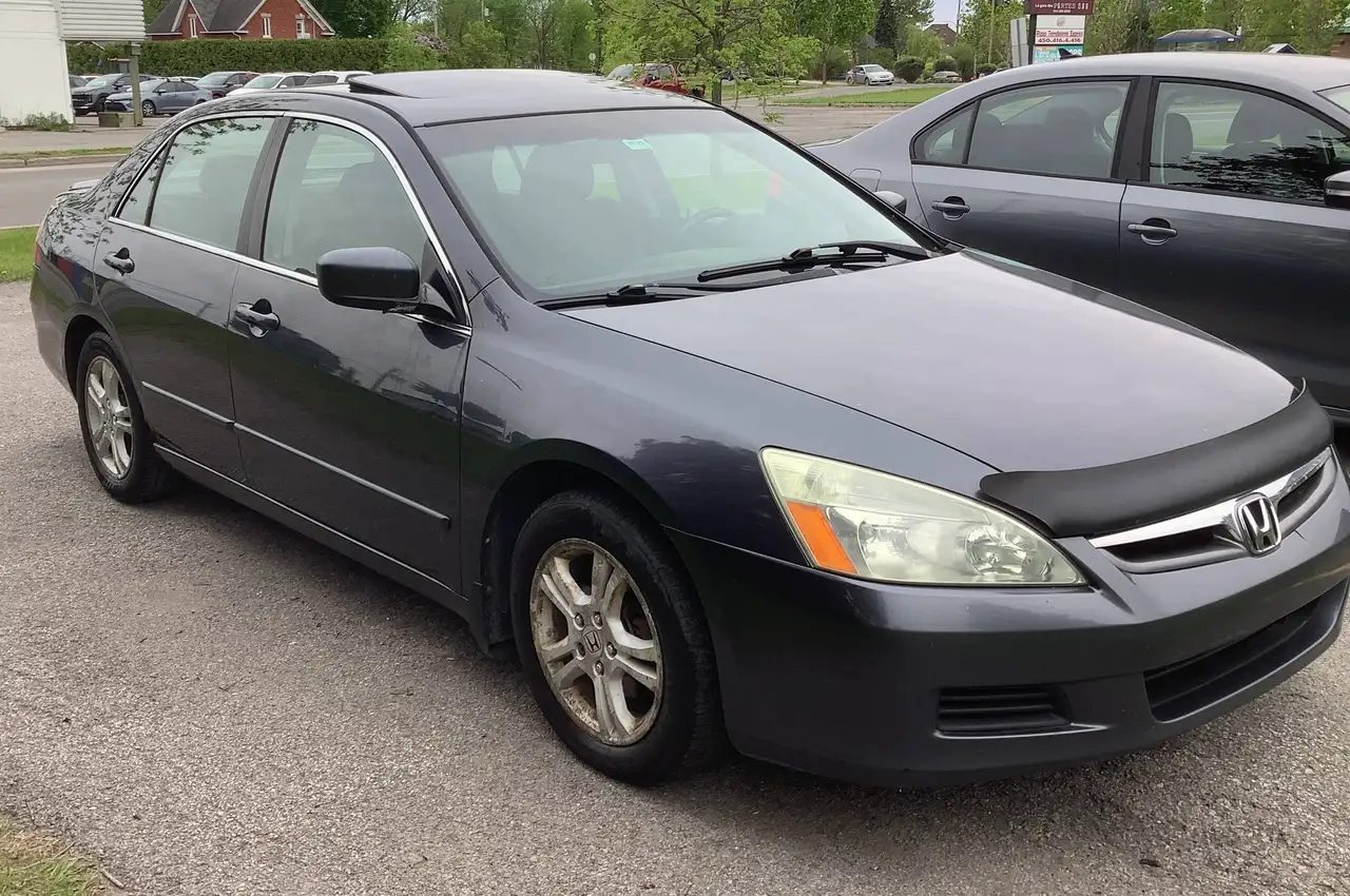 Honda Accord снимка Honda Accord