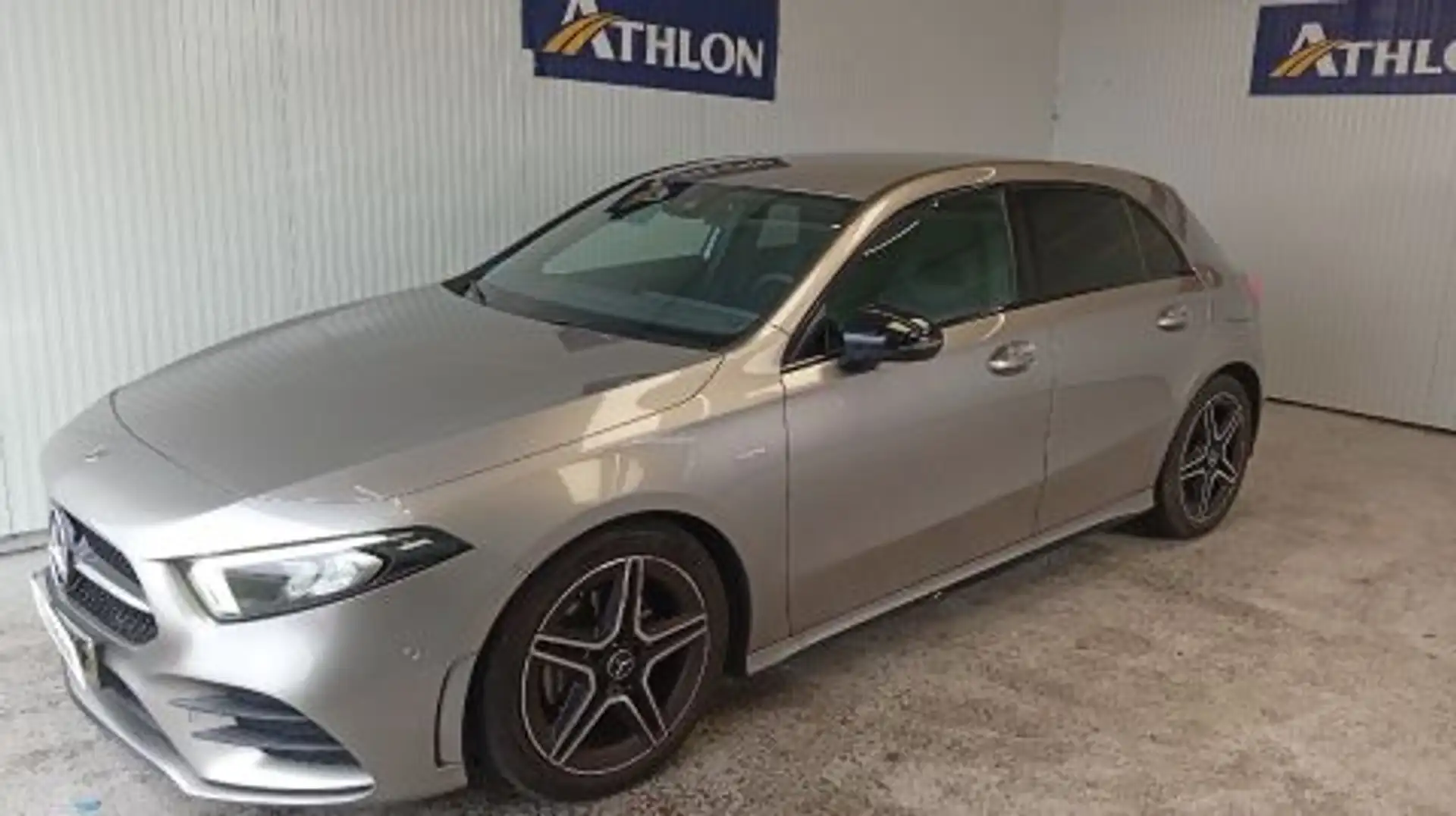 Mercedes-Benz A 180 180d 7G-DCT Grau - 1