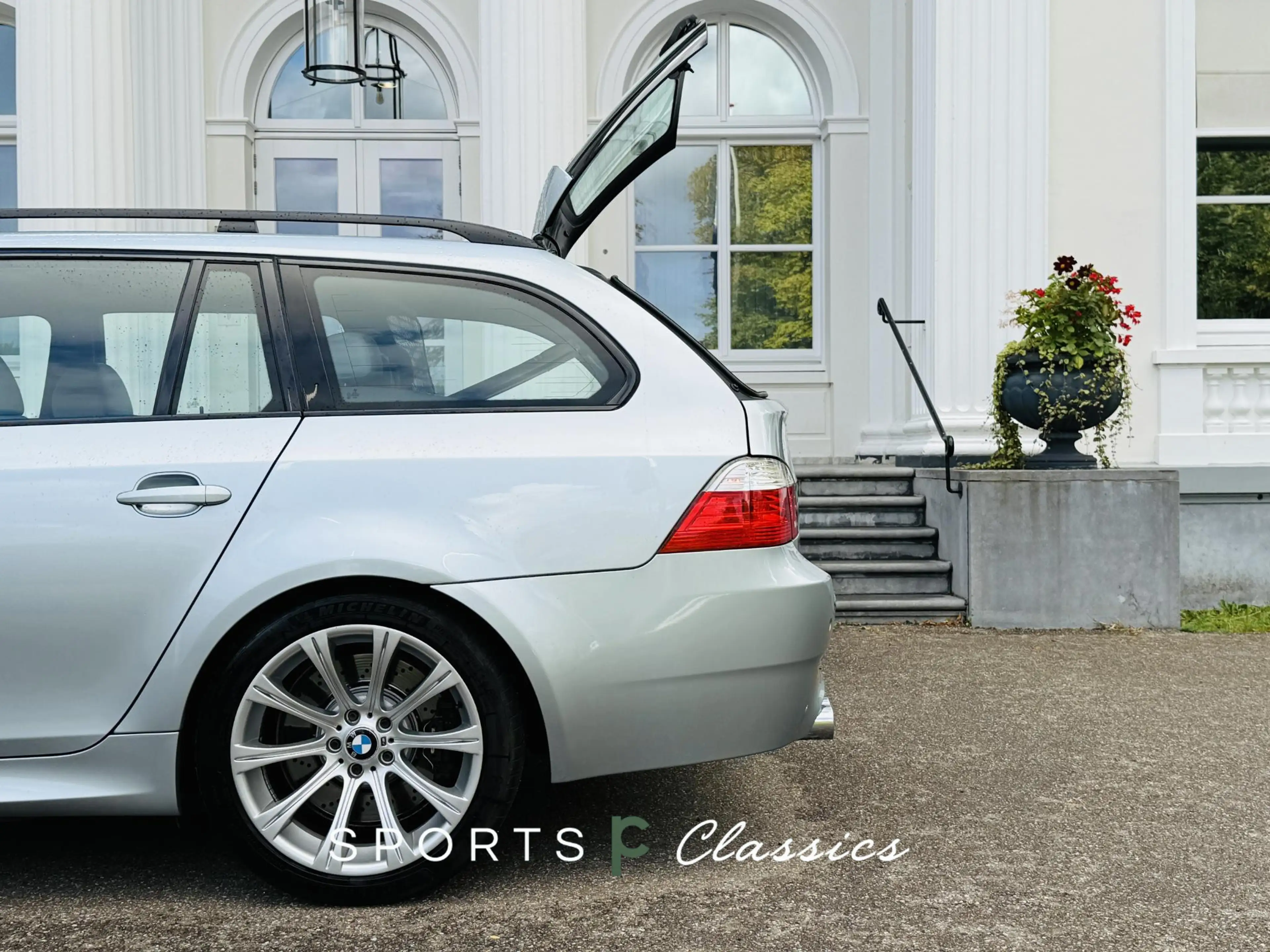 BMW M5 5-serie Touring Volleder l Softclose l Origineel l — photo 4