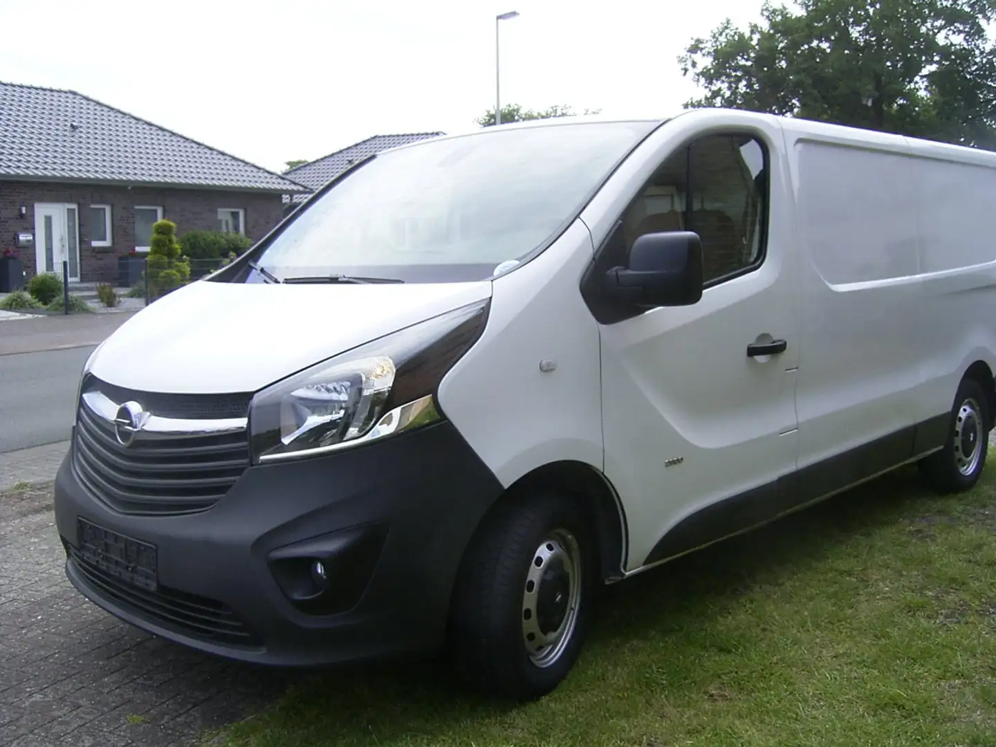 Opel Vivaro L2 Klima Tüv 7/26 Euro 6 Blanco - 2