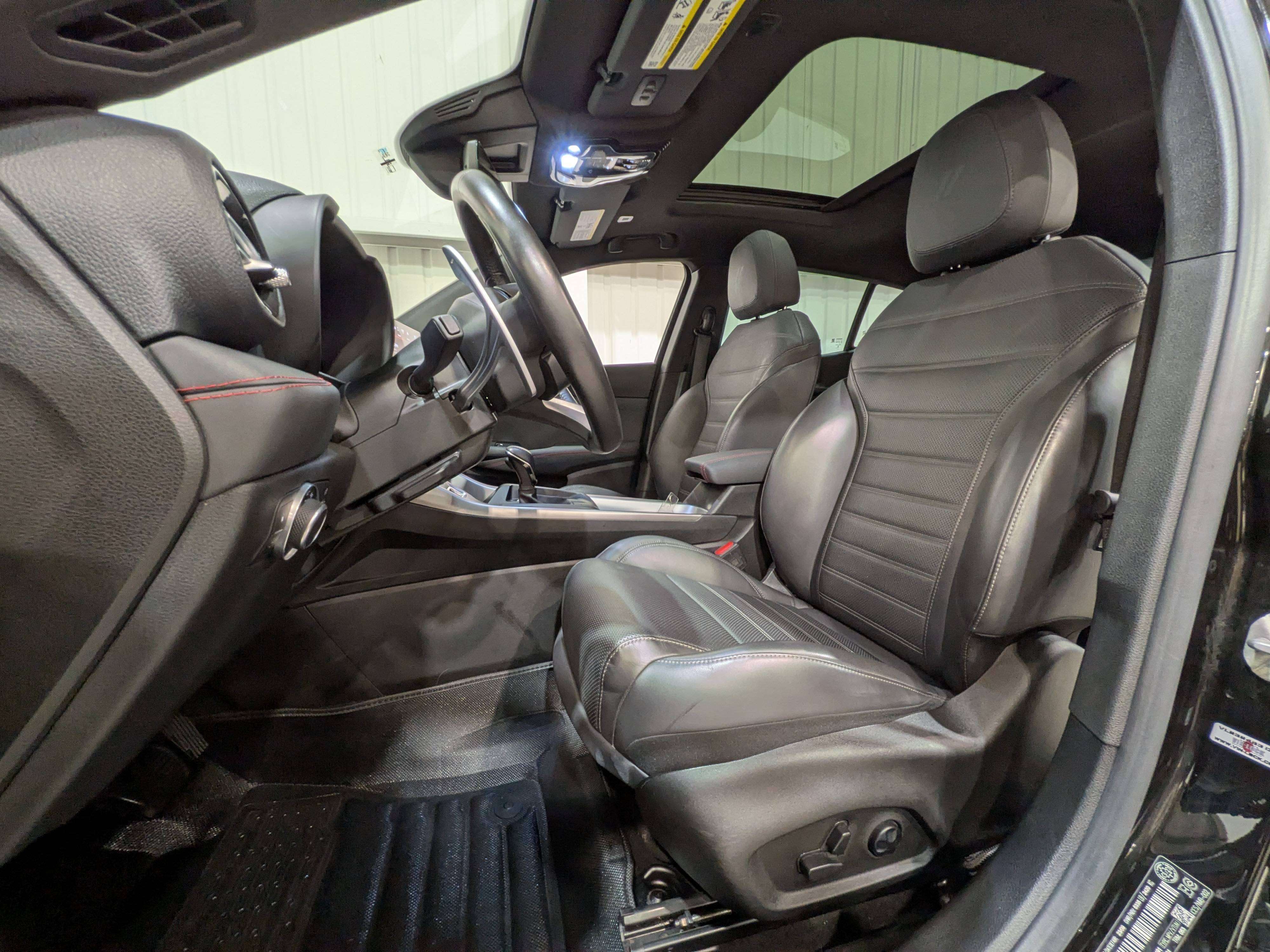 2024 Dodge Hornet R/T Plus, Sièges ventilés, Caméra 360, Carplay — снимка 1