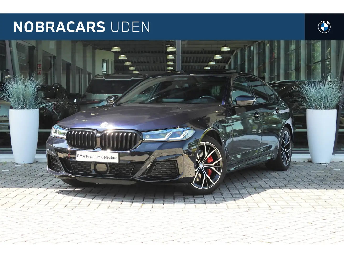 BMW 520 5 Serie 520e High Exectuve M Sport Automaat / Schu Zwart - 1