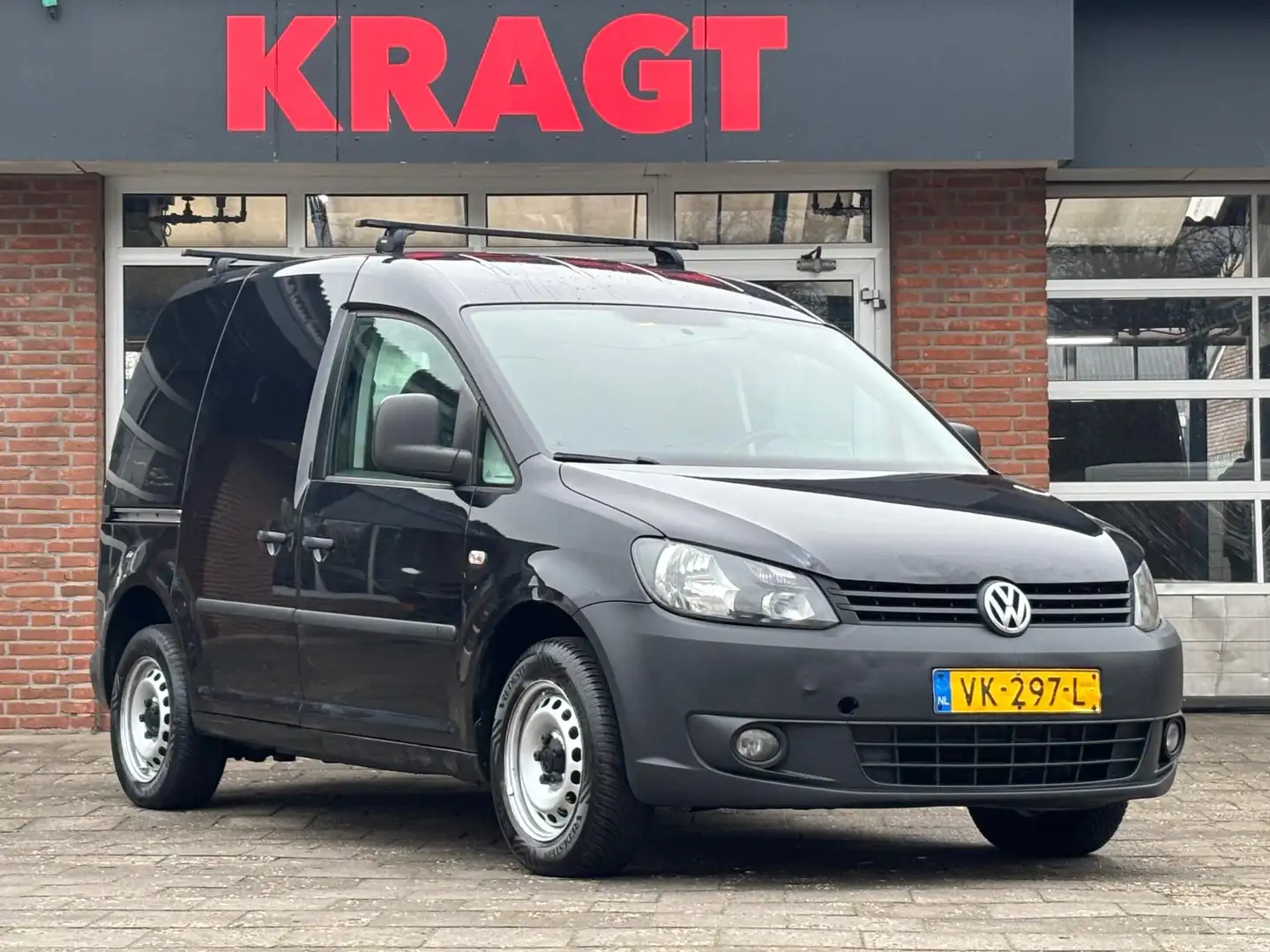 Volkswagen Caddy 1.6 TDI AIRCO, trekhaak, schuifdeur *EXPORT* KOELV Zwart - 2