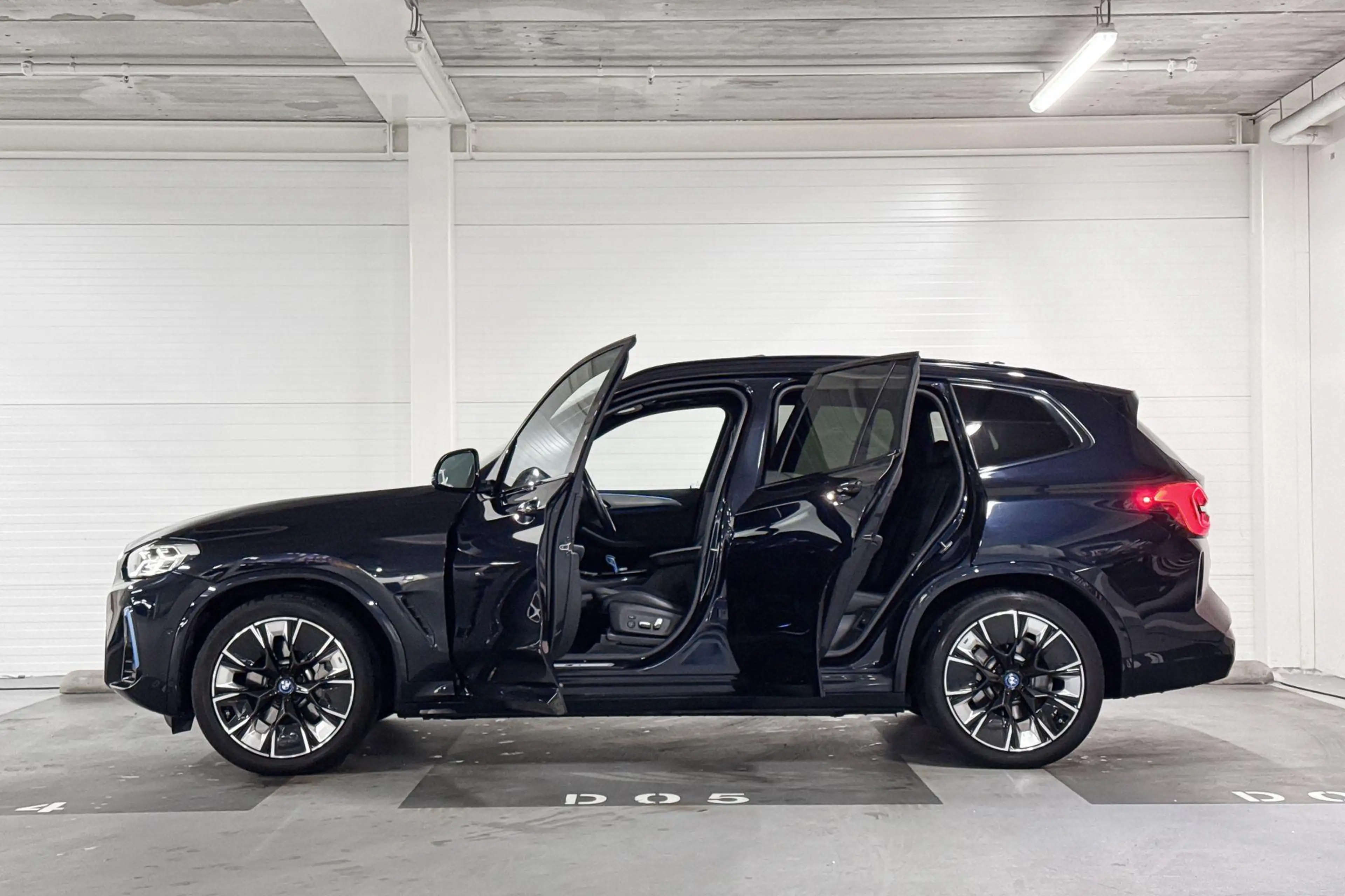 BMW iX3 High Executive | Head-up Display | Harman/Kardon | — photo 3