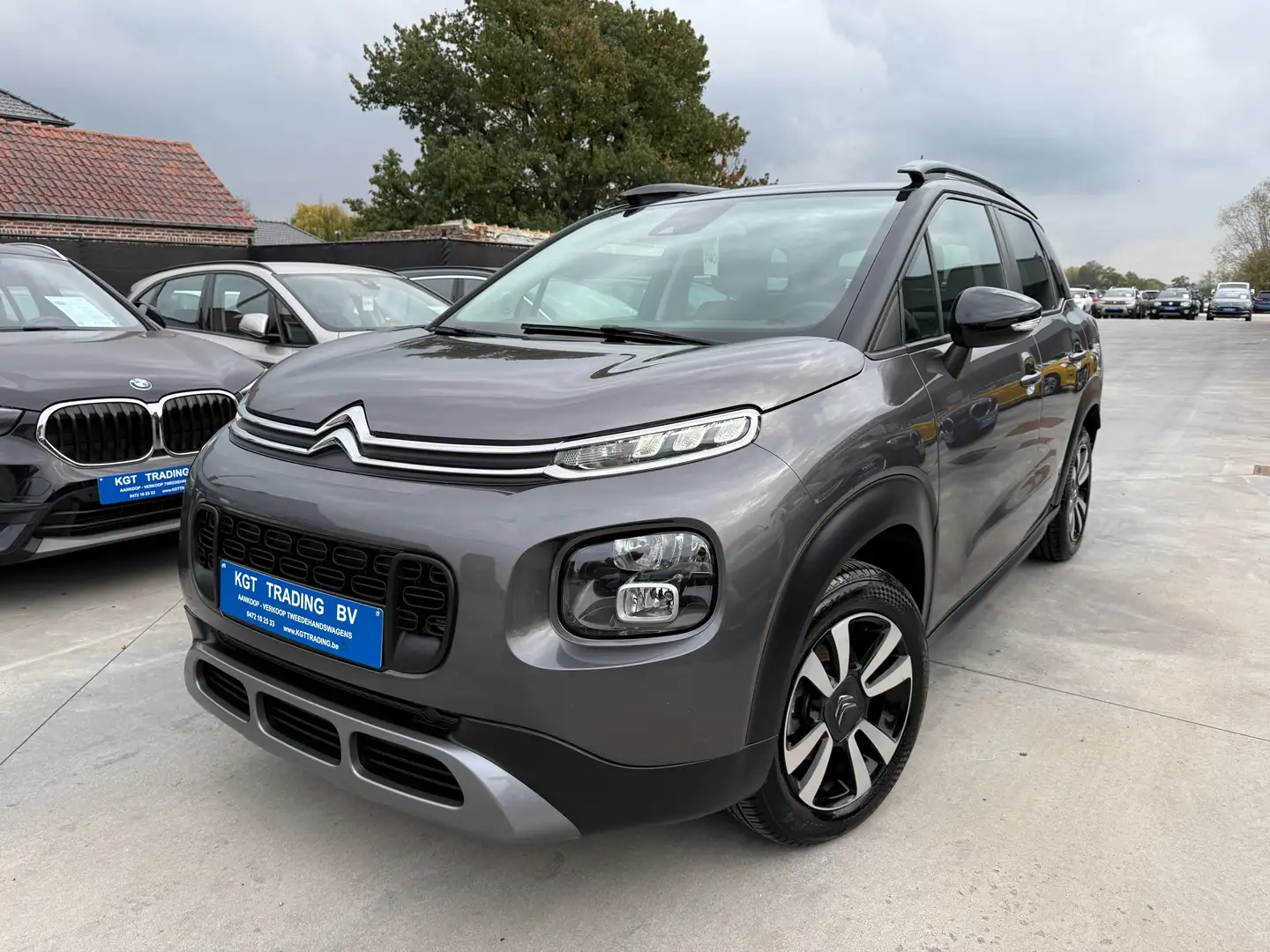 Citroen C3 Aircross 1.2i PURETECH 110PK NAVIGATIE CARPLAY LED PDC ALU Grau - 1