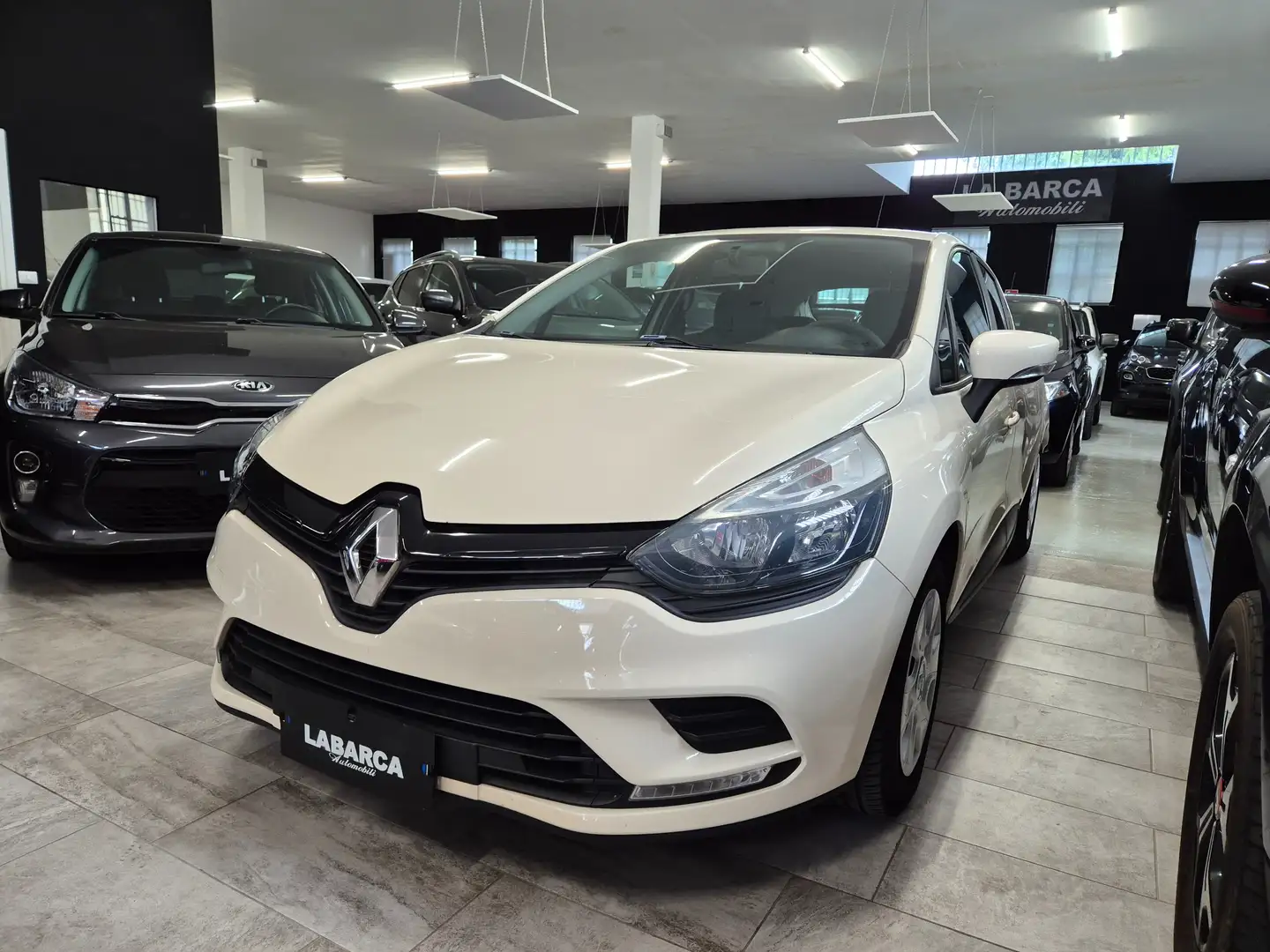 Renault Clio Clio IV 2017 1.2 16v Life 75cv Beige - 2