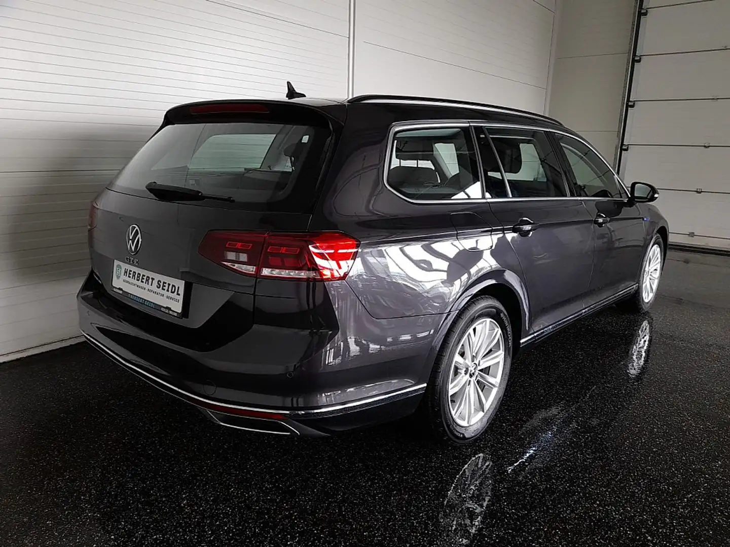 Volkswagen Passat Variant GTE e-Hybrid DSG *LED / NAVI / AHV & KAMERA / A... Grau - 2