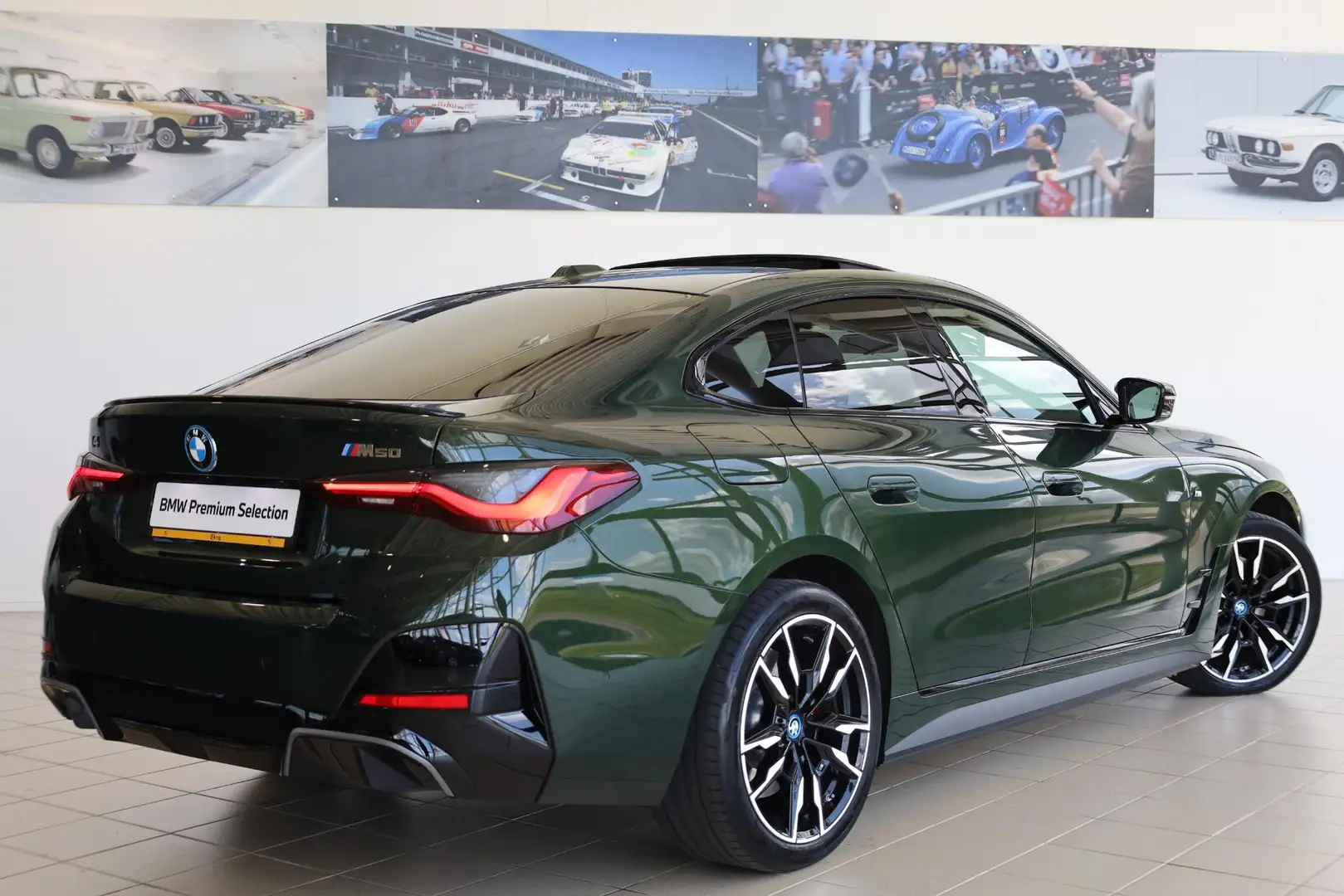 BMW i4 M50 M Sportpakket Pro | Driving Assistant Professi Zelená - 2