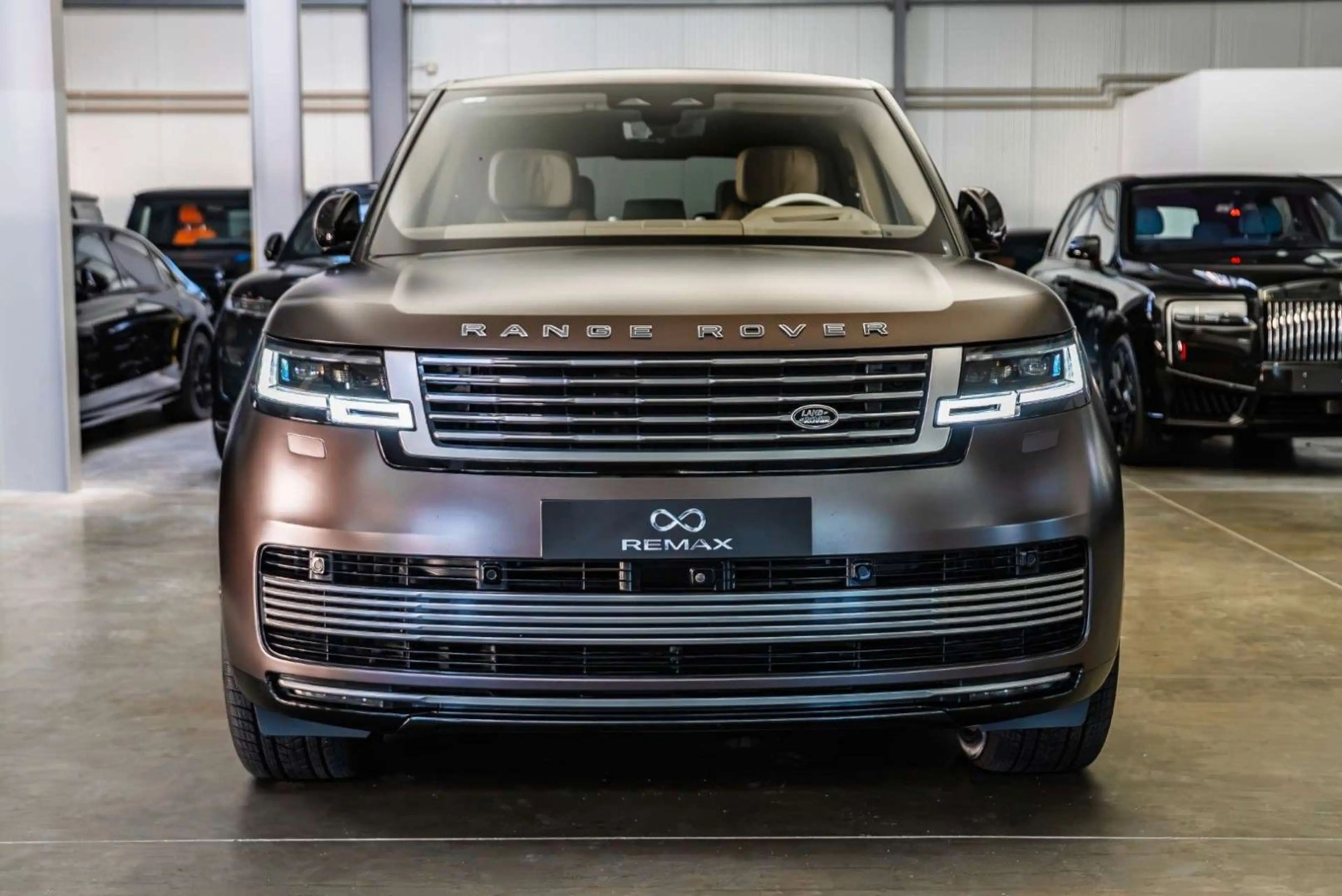 Land Rover Range Rover P615 SV / SV Serenity / SVO Colour — photo 6