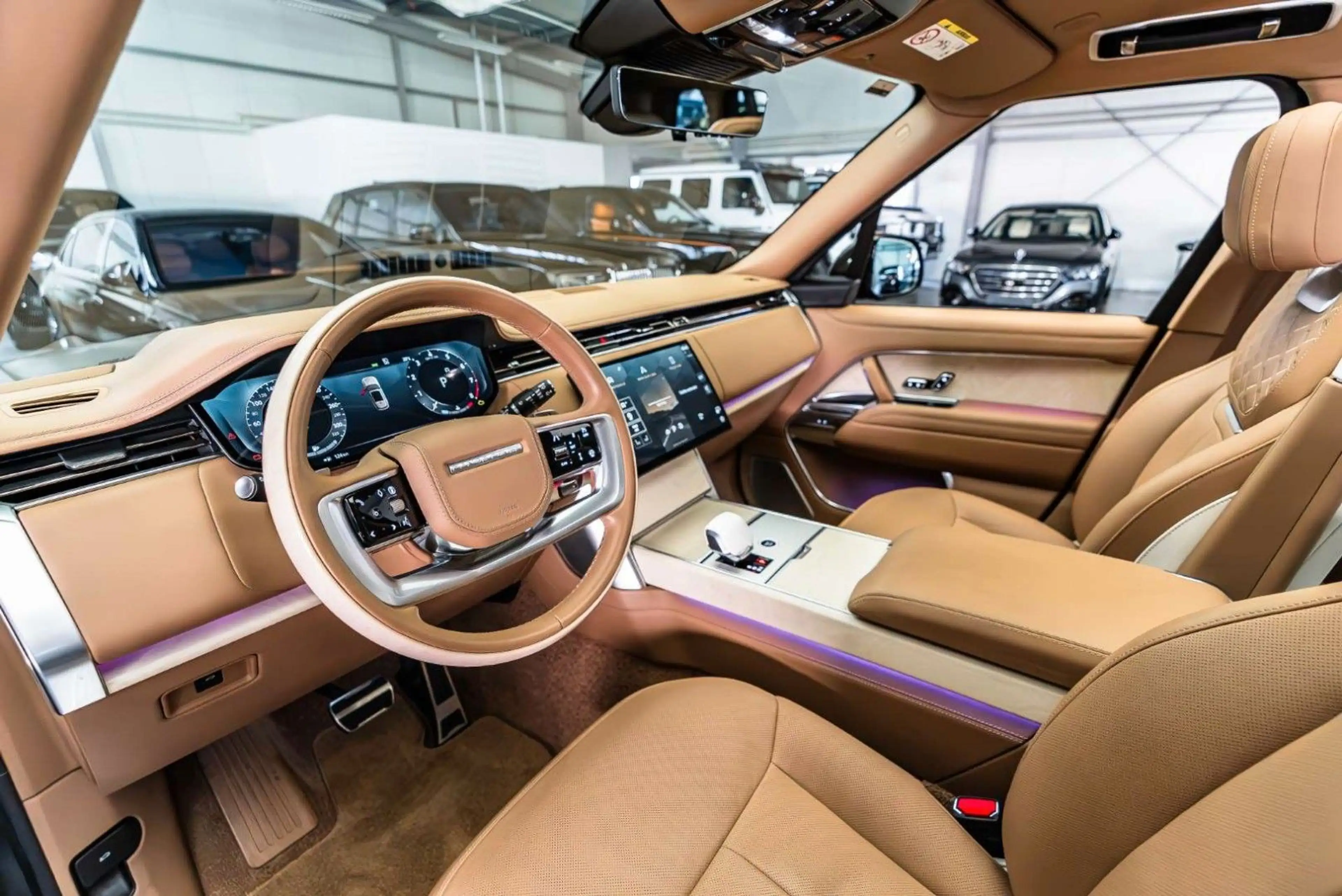 Land Rover Range Rover P615 SV / SV Serenity / SVO Colour — photo 15