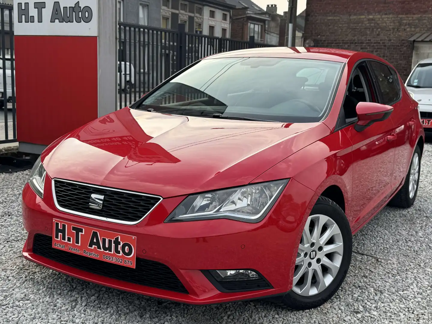 SEAT Leon 1.2 TSI euro6b/airco/gps/ pret à immatriculé Rouge - 1
