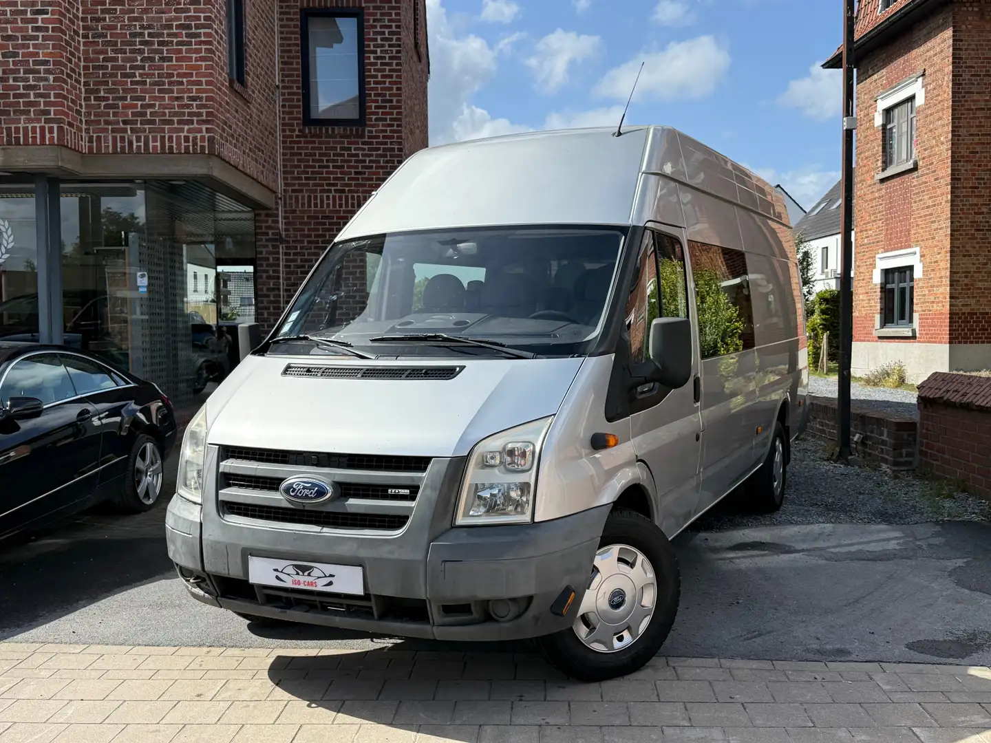 Ford Transit 2.4 MAXI TDCi Grijs - 1