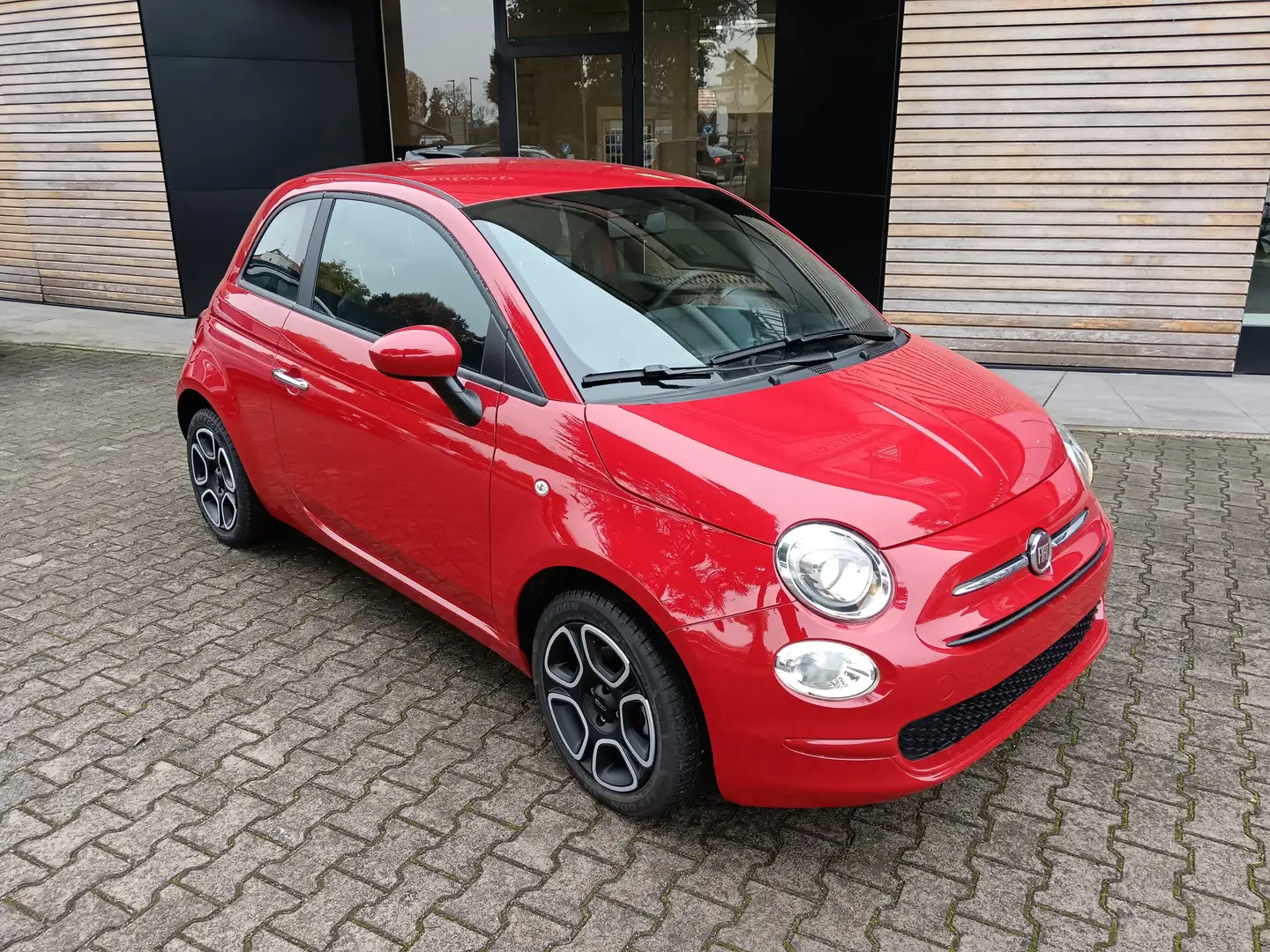 Fiat 500 1.0 hybrid Cult 70cv Rosso - 1