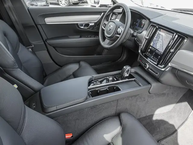 Volvo V90 view 9