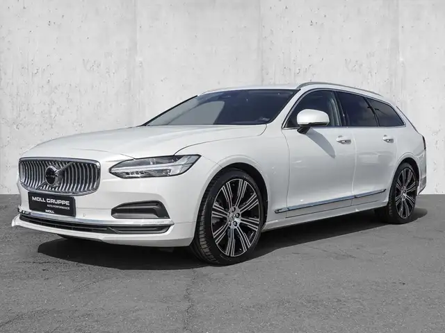 Volvo V90 view 2