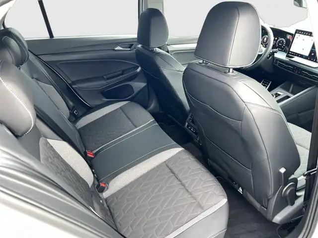 Volkswagen Golf view 14