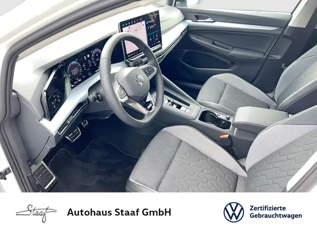 Volkswagen Golf view 9
