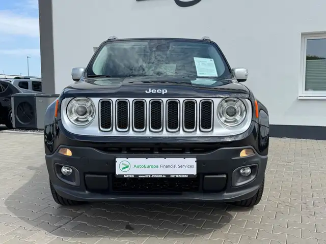 Jeep Renegade view 4
