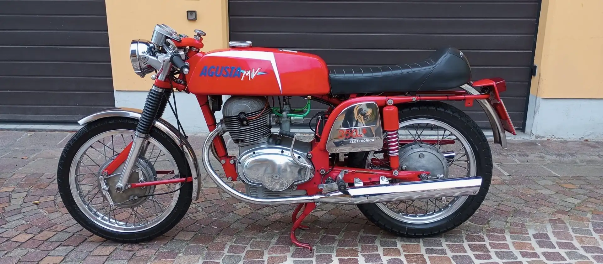 MV Agusta 350 Sport Elettronica Rood - 2
