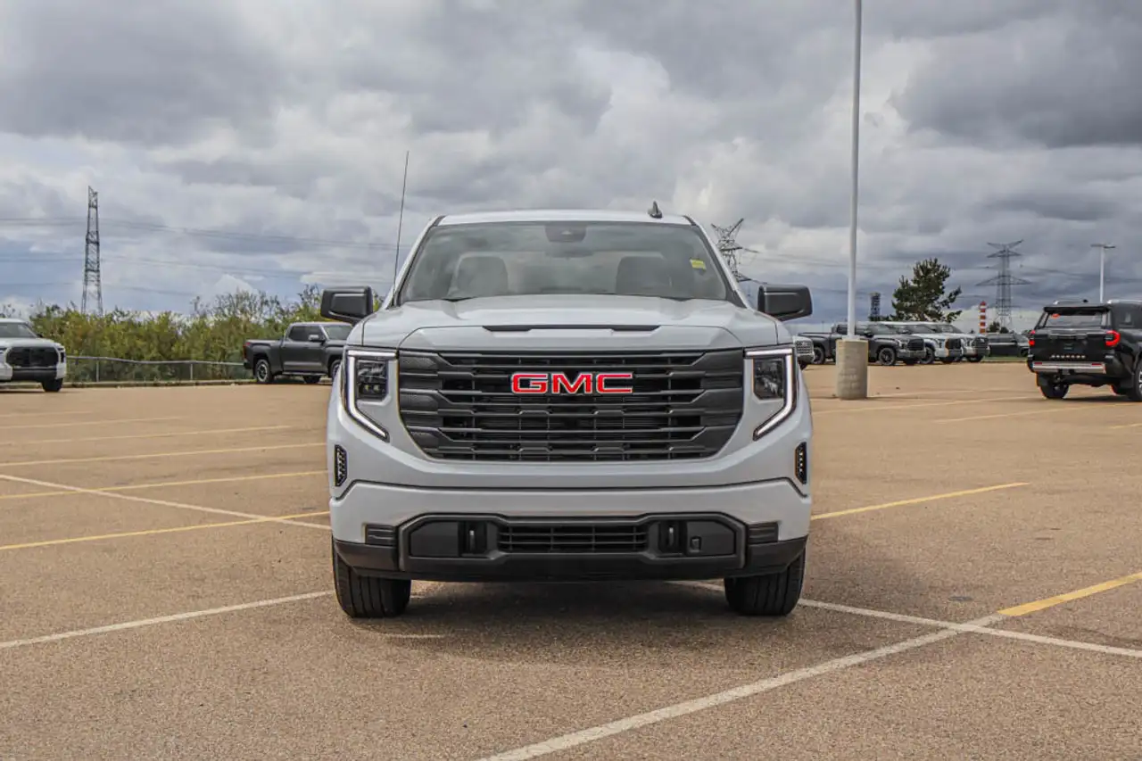GMC Sierra 1500 снимка GMC Sierra 1500