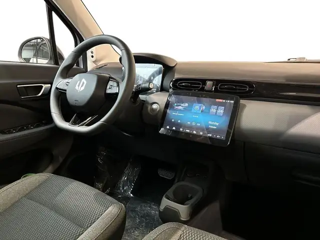 Leapmotor T03 view 15
