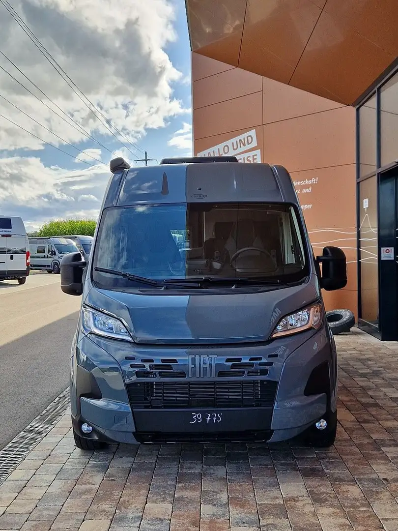 Carado CV 602 pro - 6 m mit Längsbett Weiß - 2