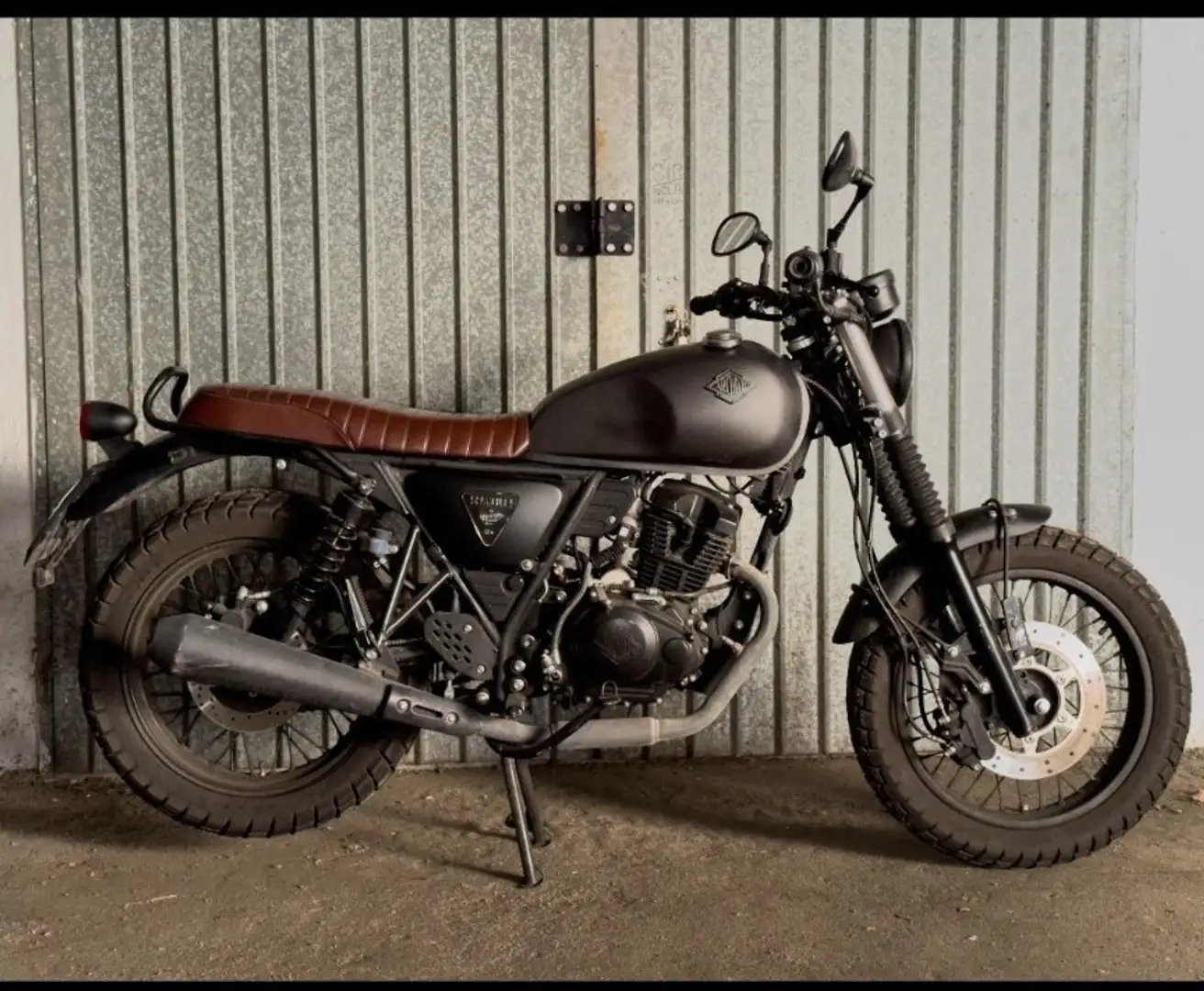 Archive Motorcycle Scrambler 125 Grigio - 1