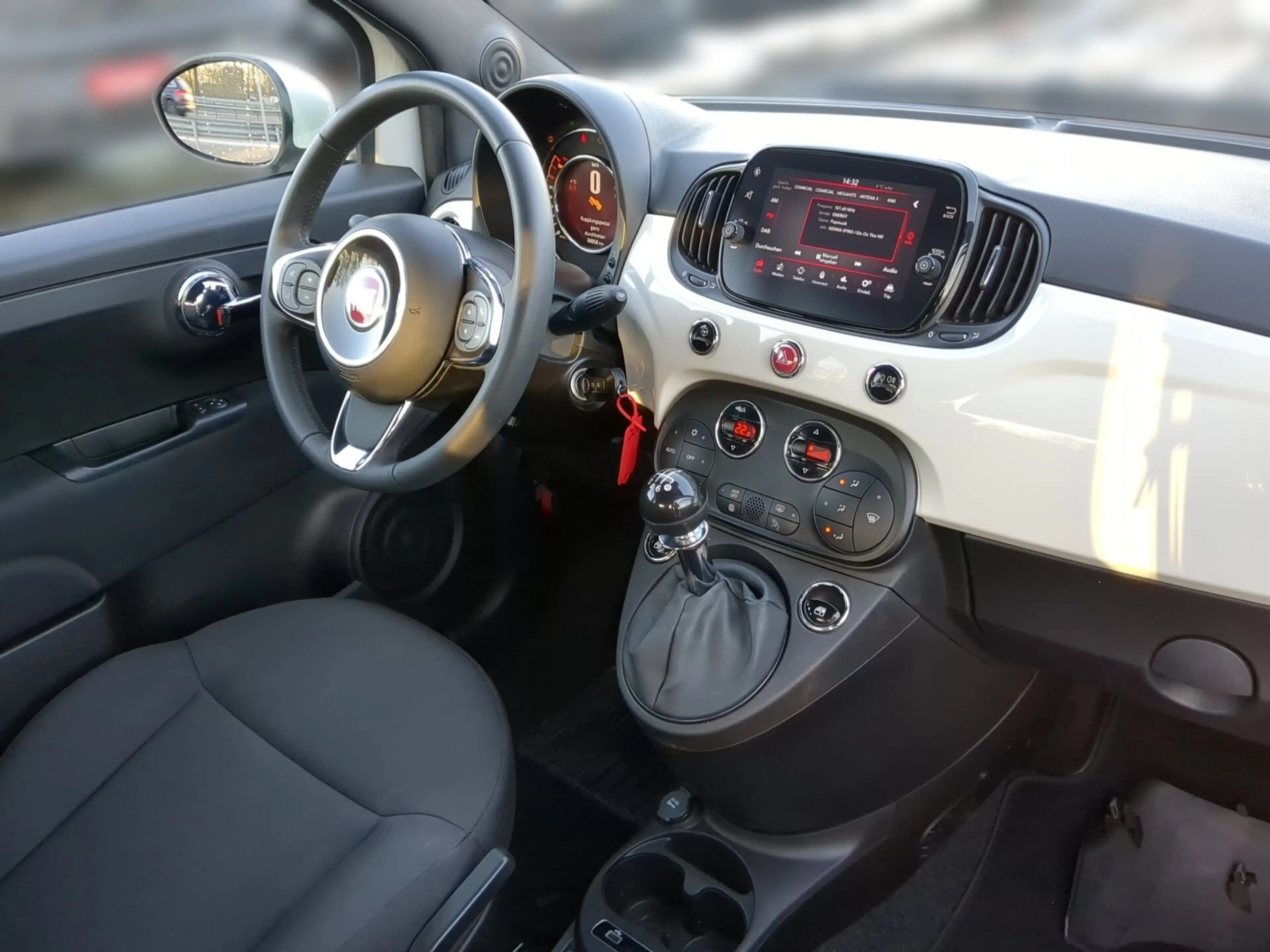 Fiat 500C 500 Cabrio 1.0 Dolcevita Navi+PDC+KlimaA+LM — photo 12