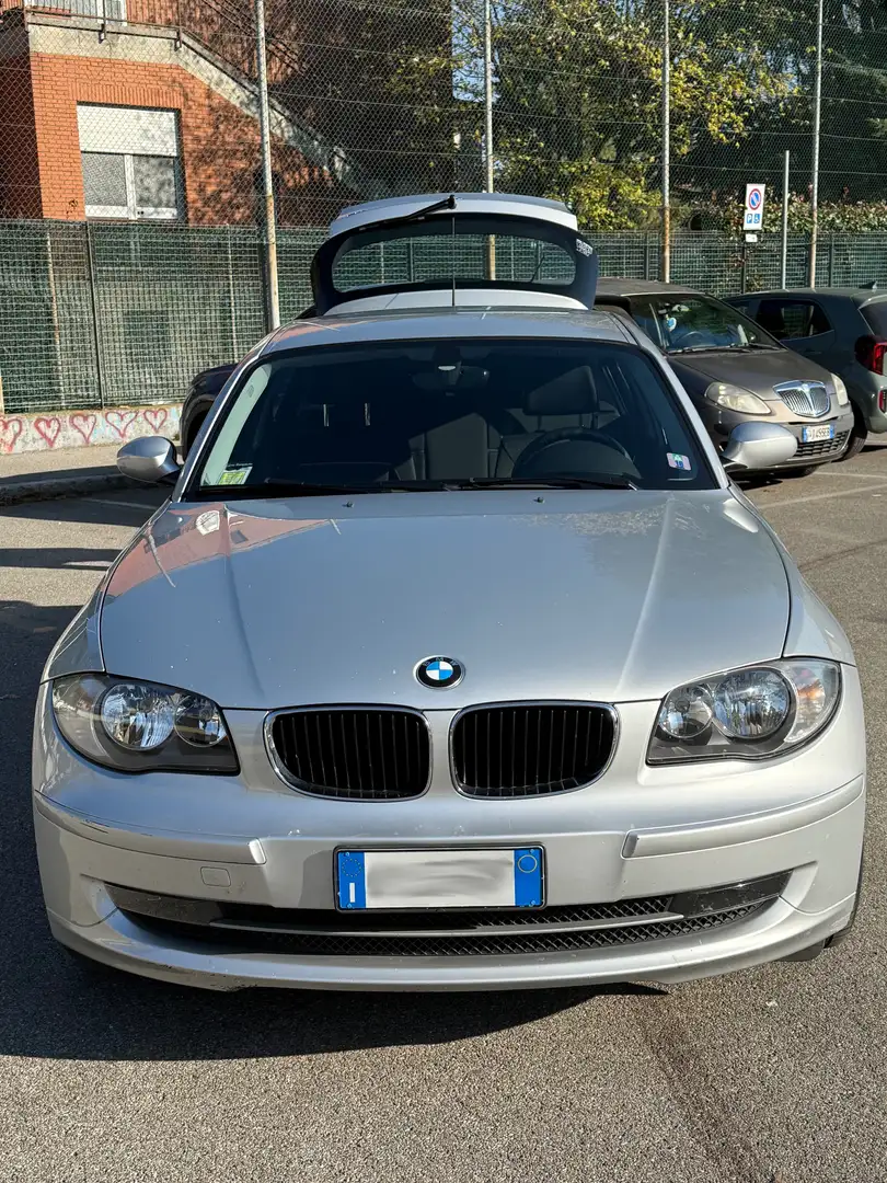 BMW 116 116i 5p Eletta 122cv Argento - 2