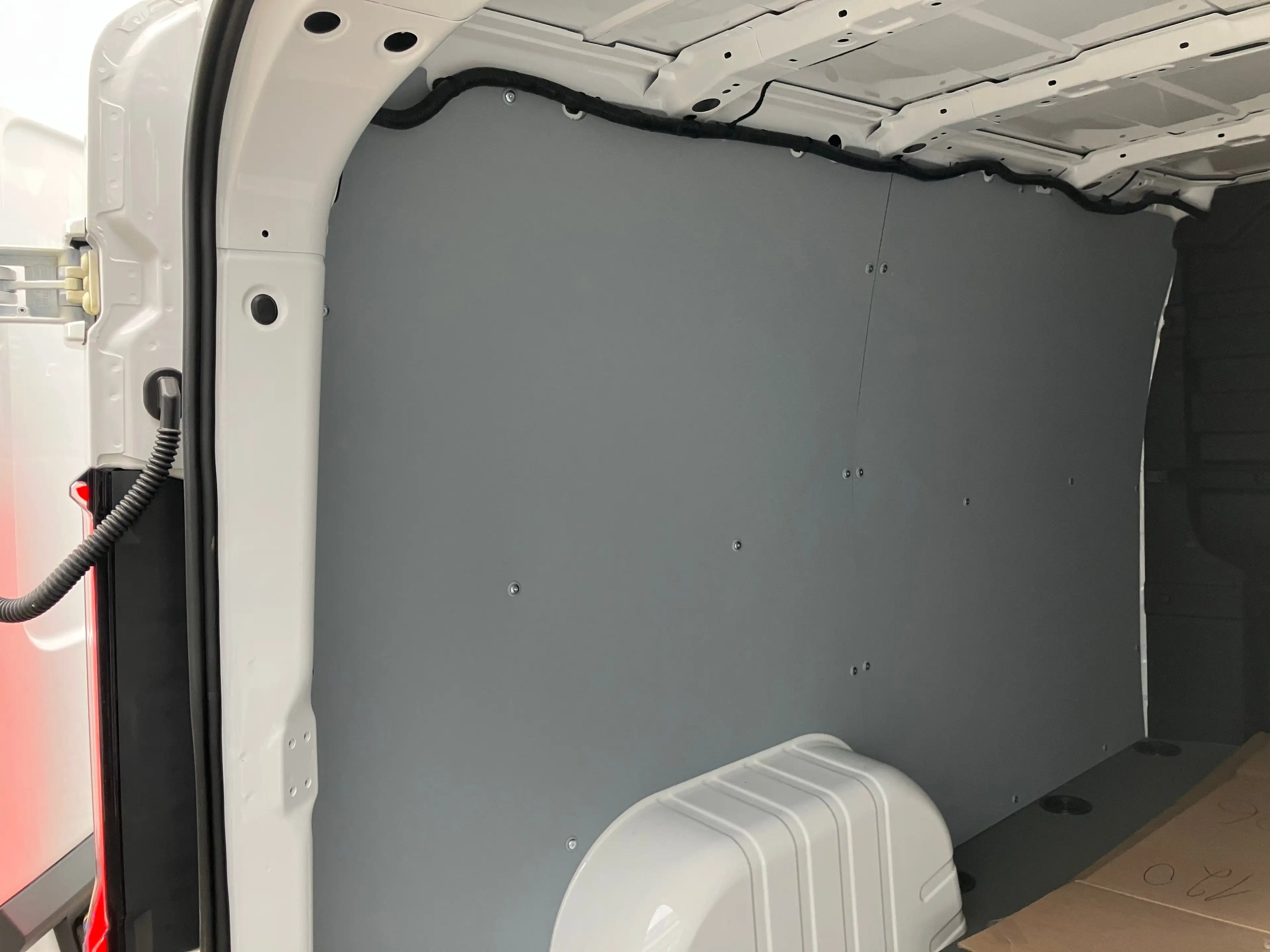 Farizon SV L1H1 83 kWh — photo 14