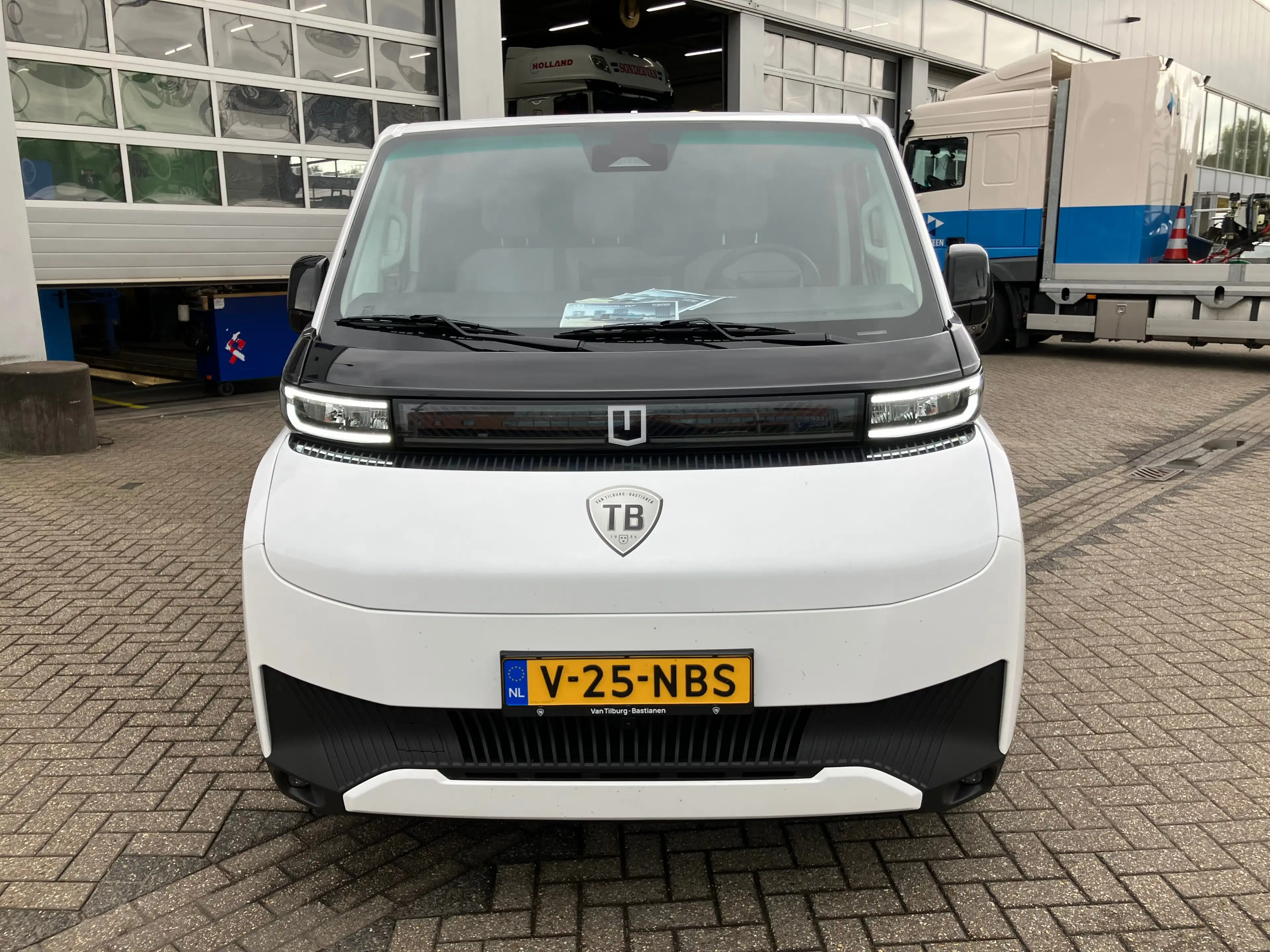 Farizon SV L1H1 83 kWh — photo 2
