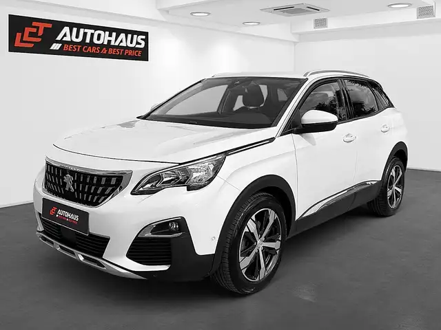 Peugeot 3008 main image