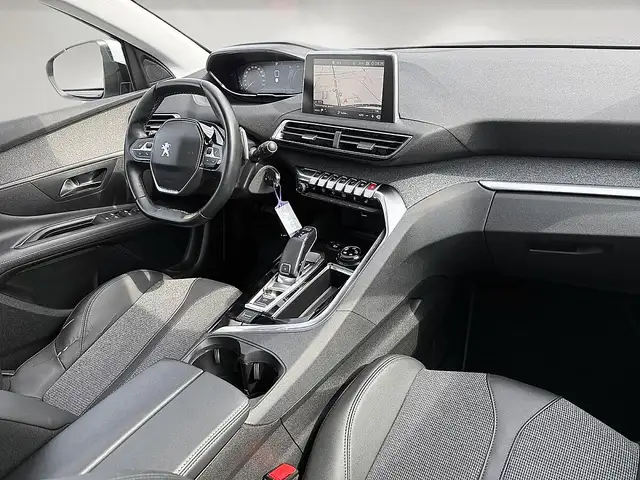 Peugeot 3008 view 10
