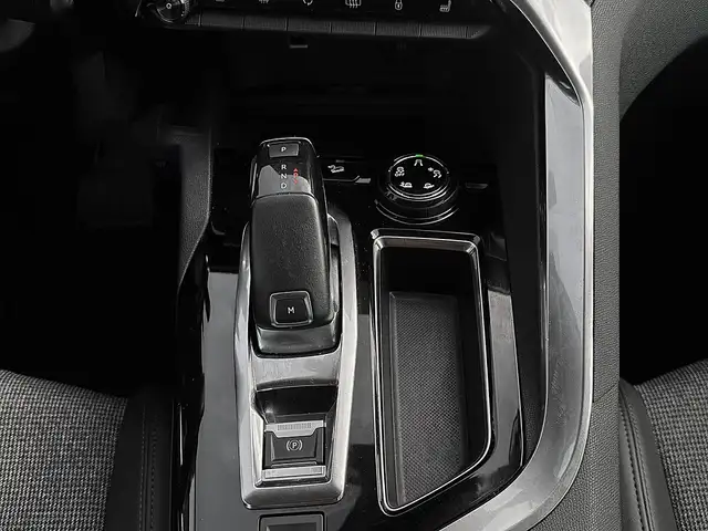 Peugeot 3008 view 15